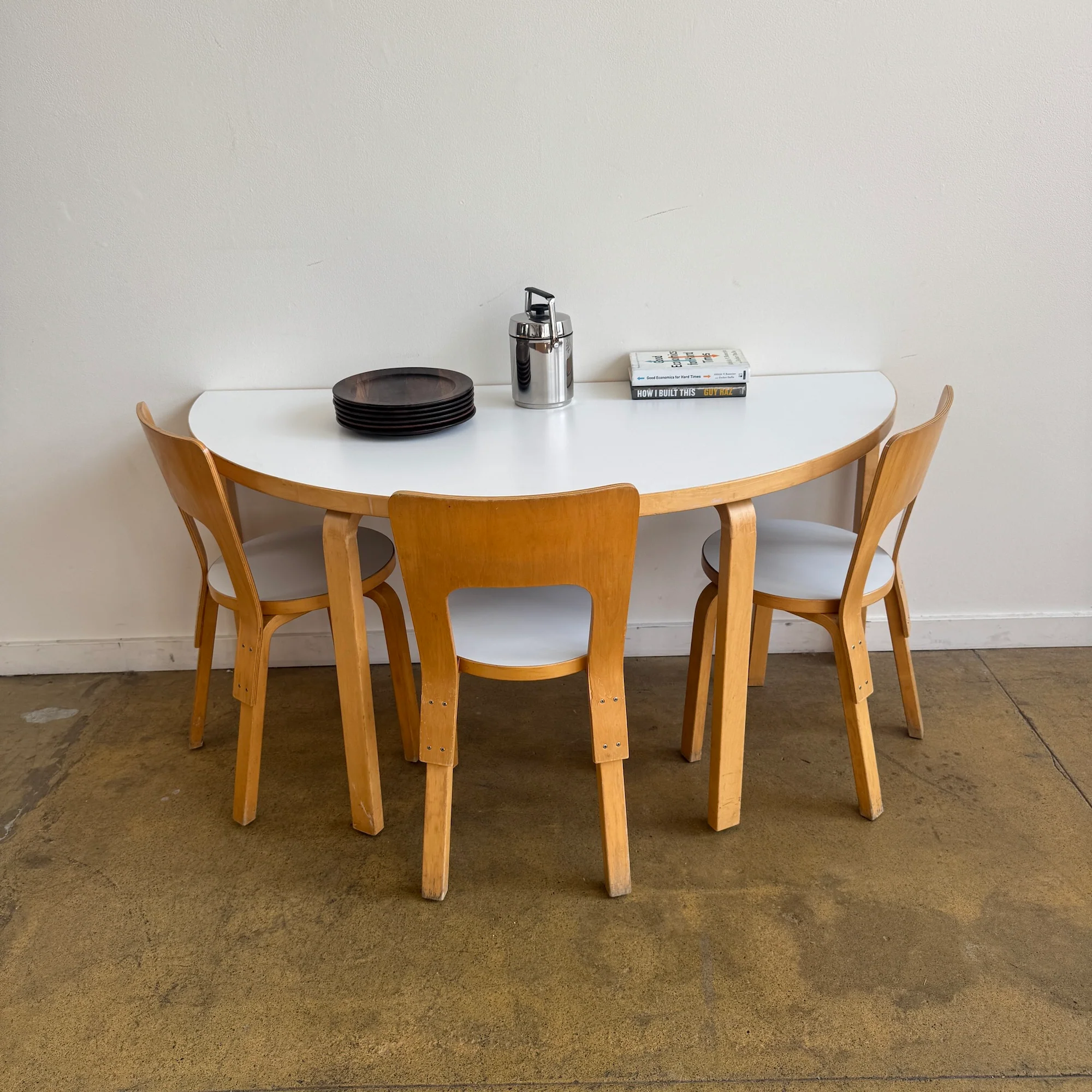 Aalto Table Half Round 96 - White Laminate - Image 2