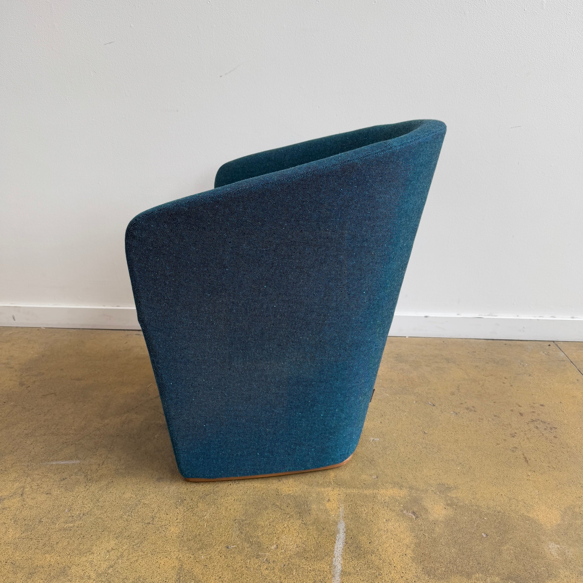 Andreu World Brandy Lounge chair by Lievore Altherr Molina - Image 3