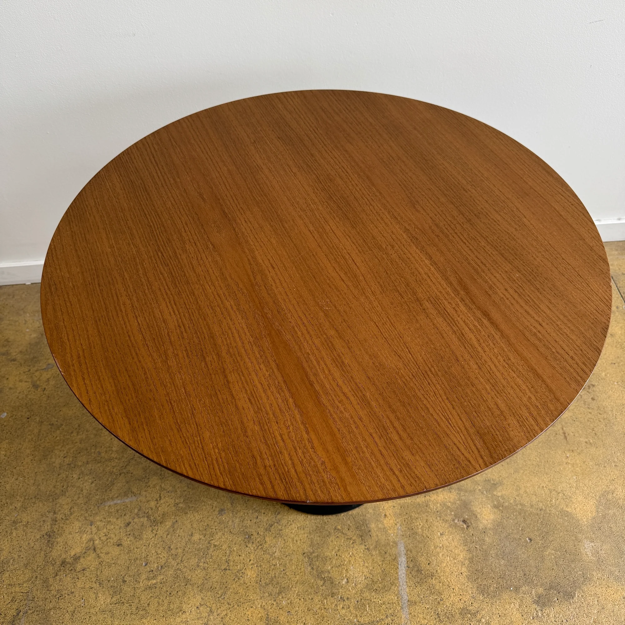 Andreu World High Reverse Dining Table - Image 3