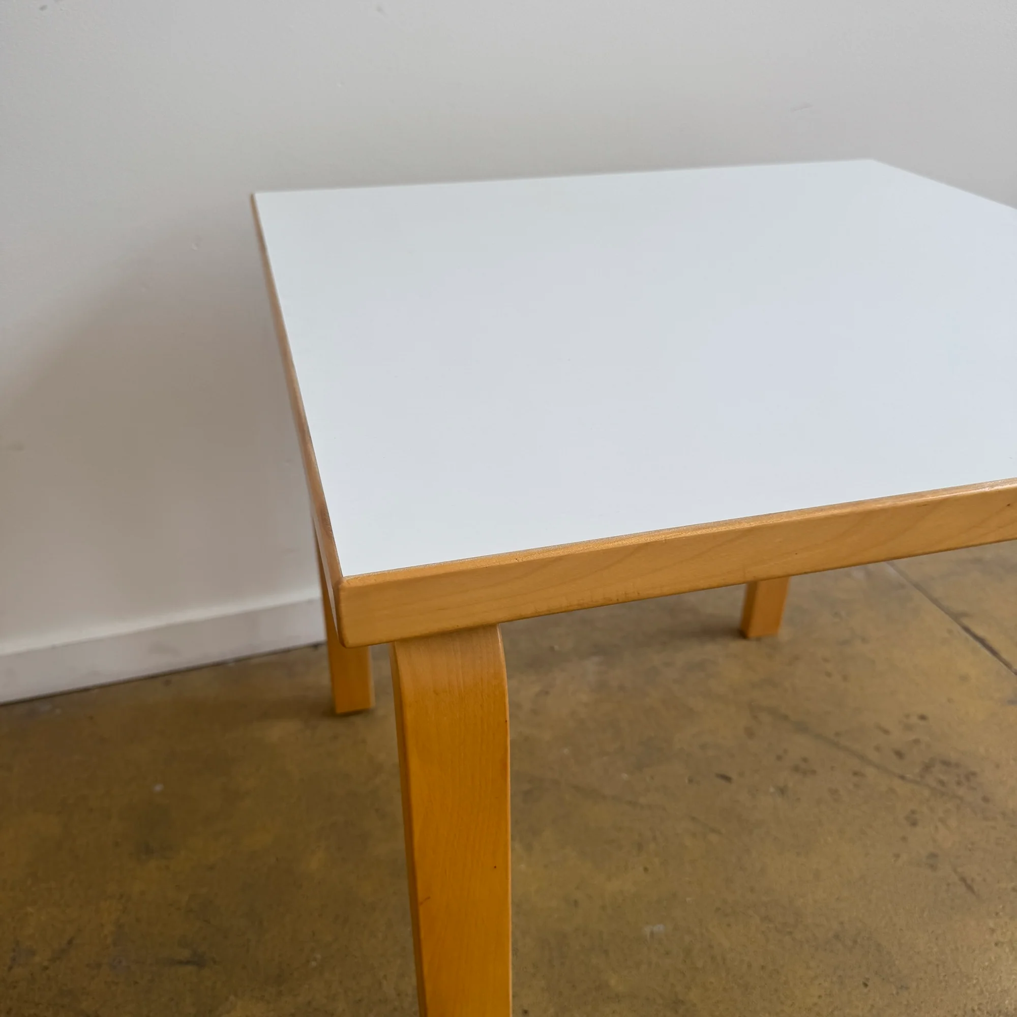 Artek Alvar Aalto 80C Square Table - Image 4