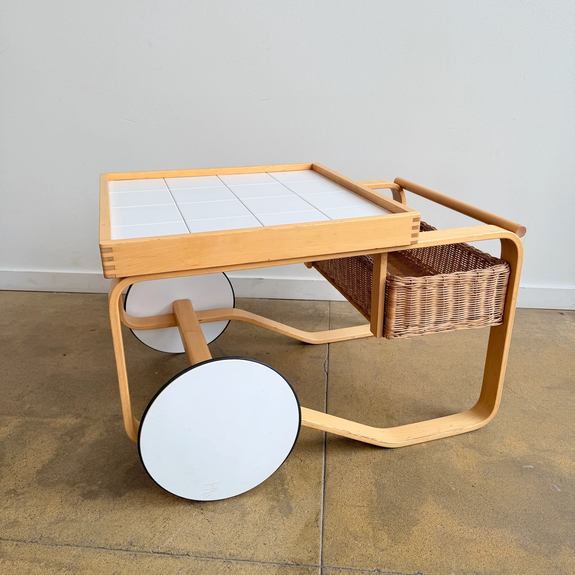 Artek Alvar Aalto Cart 900 in Birch with Rattan and Tile - Image 2