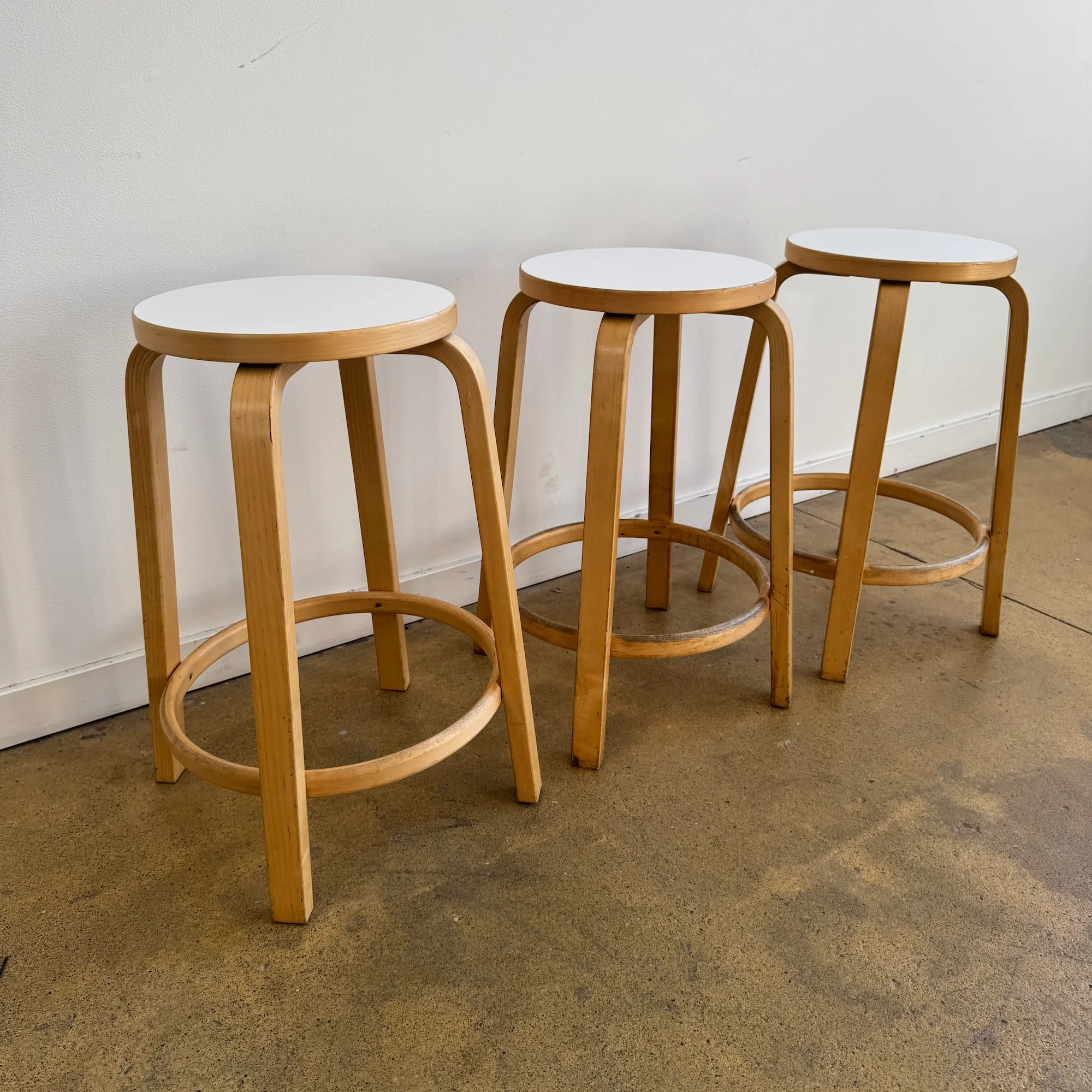 Artek Alvar Aalto set of 3 Counter Stools 64 (White Laminate) - Image 3