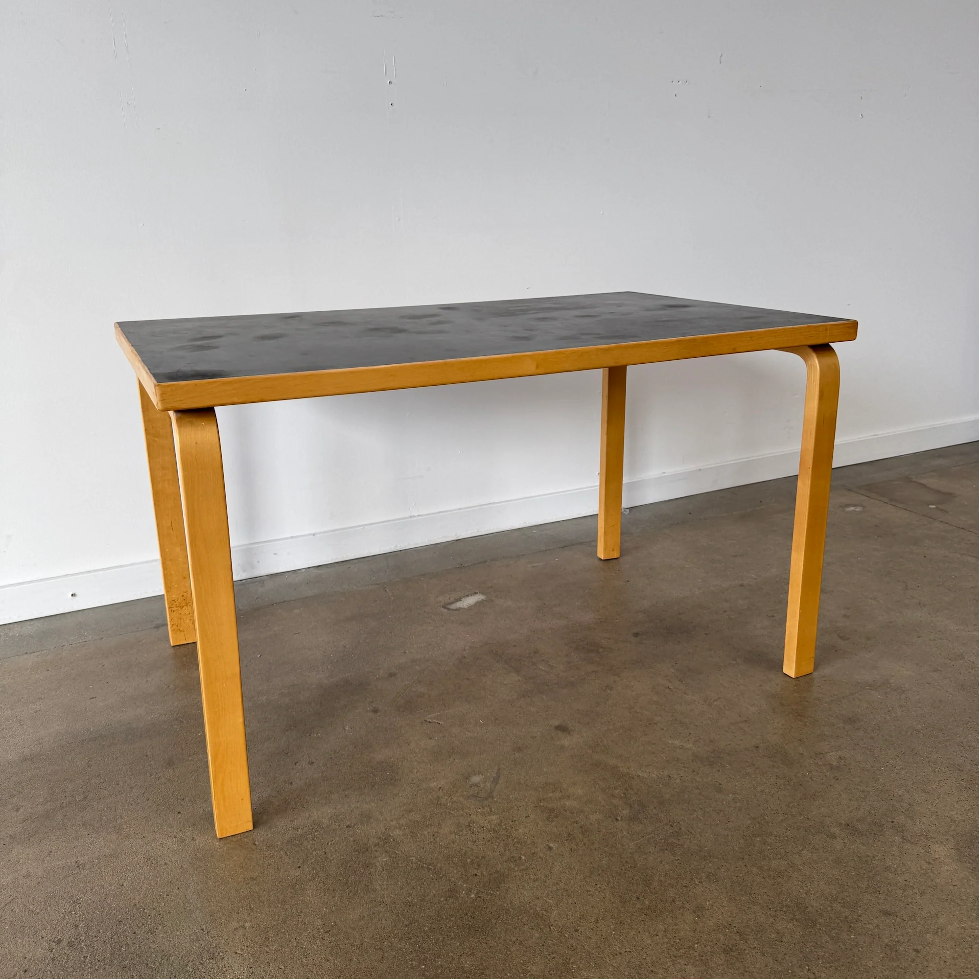 Authentic! Artek Alvar Aalto Table "Model 81B" - Image 2
