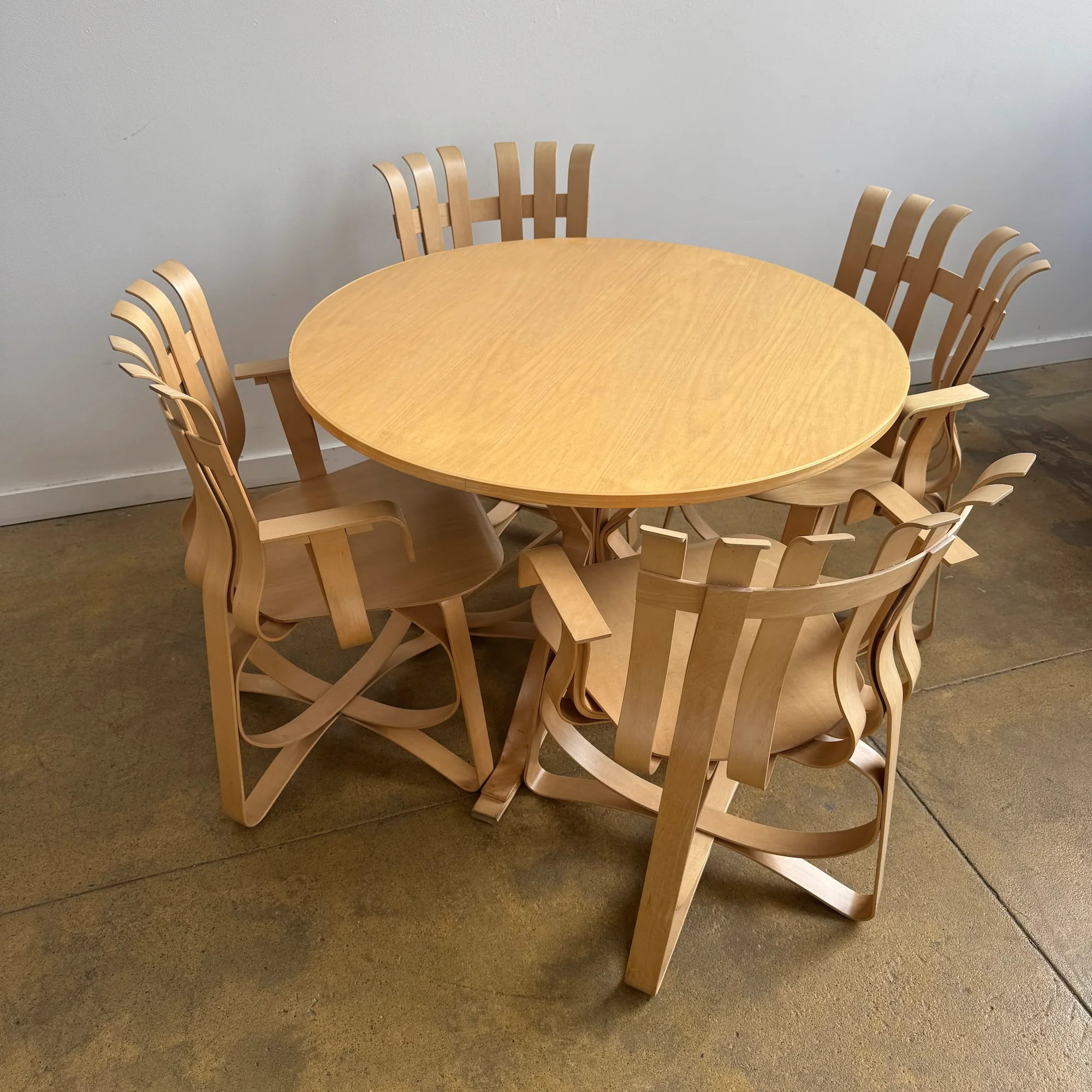 Authentic! Gehry face off table by Frank Gehry for Knoll - Image 10