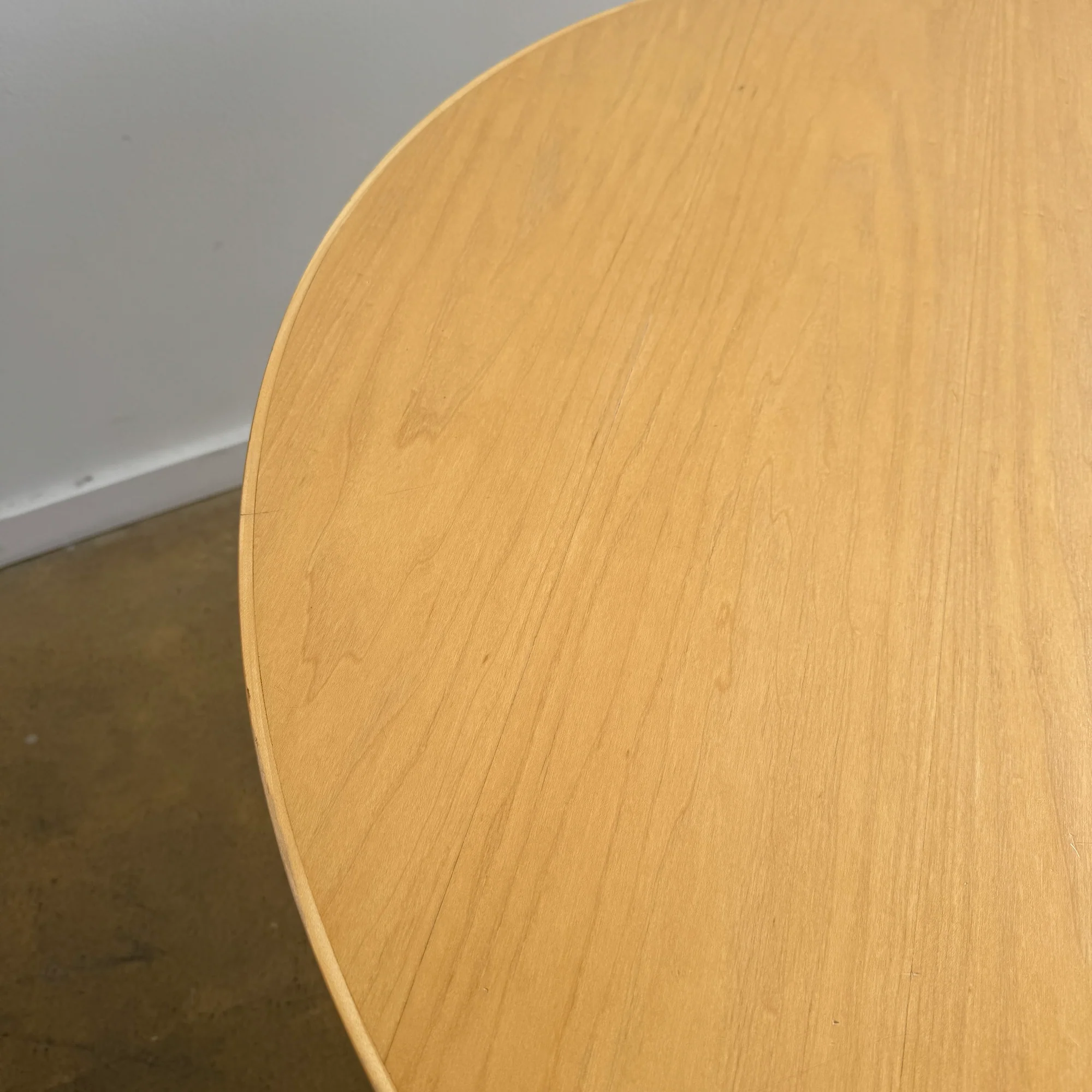 Authentic! Gehry face off table by Frank Gehry for Knoll - Image 8