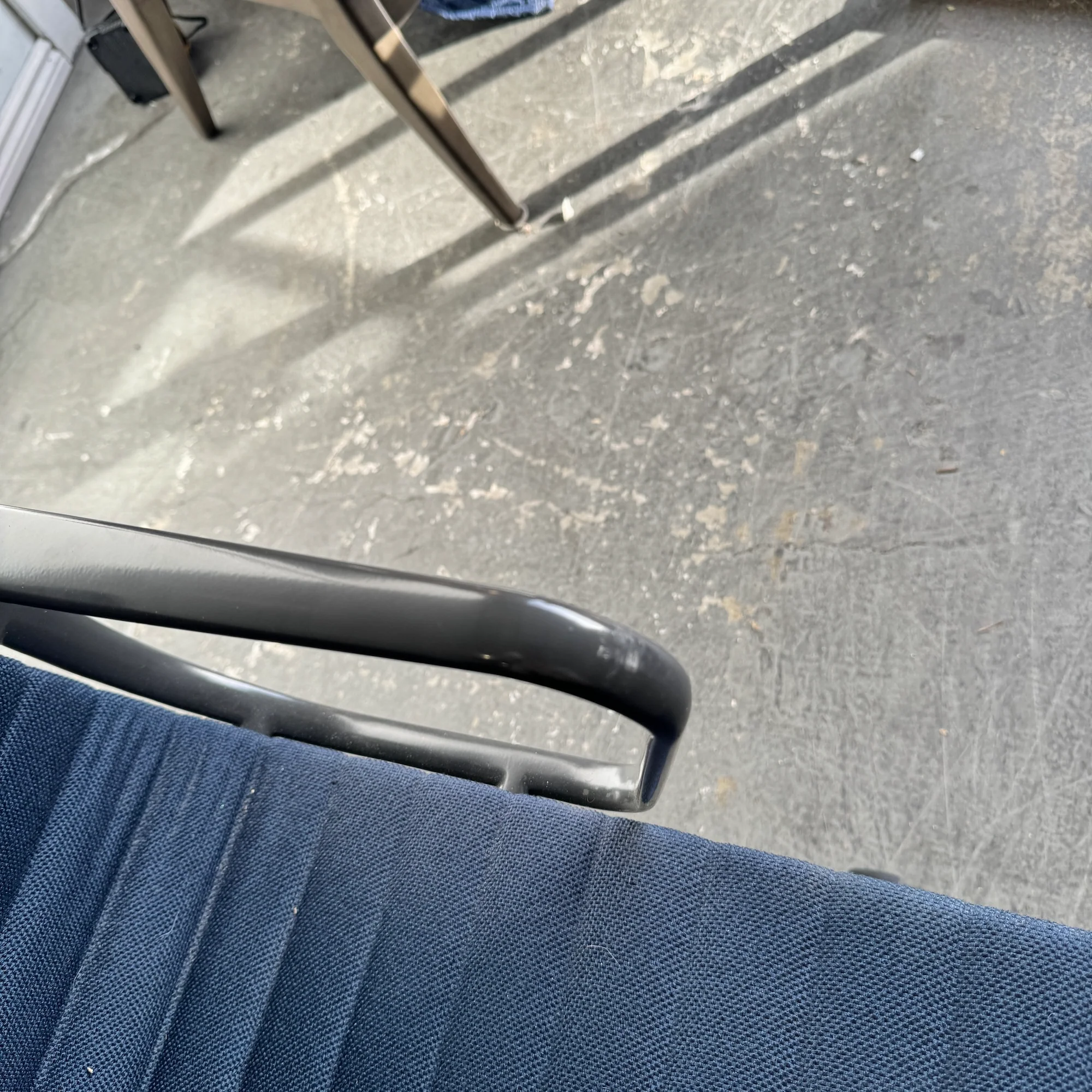 Authentic! Herman Miller Eames Leather Aluminum Group Chair - Image 9