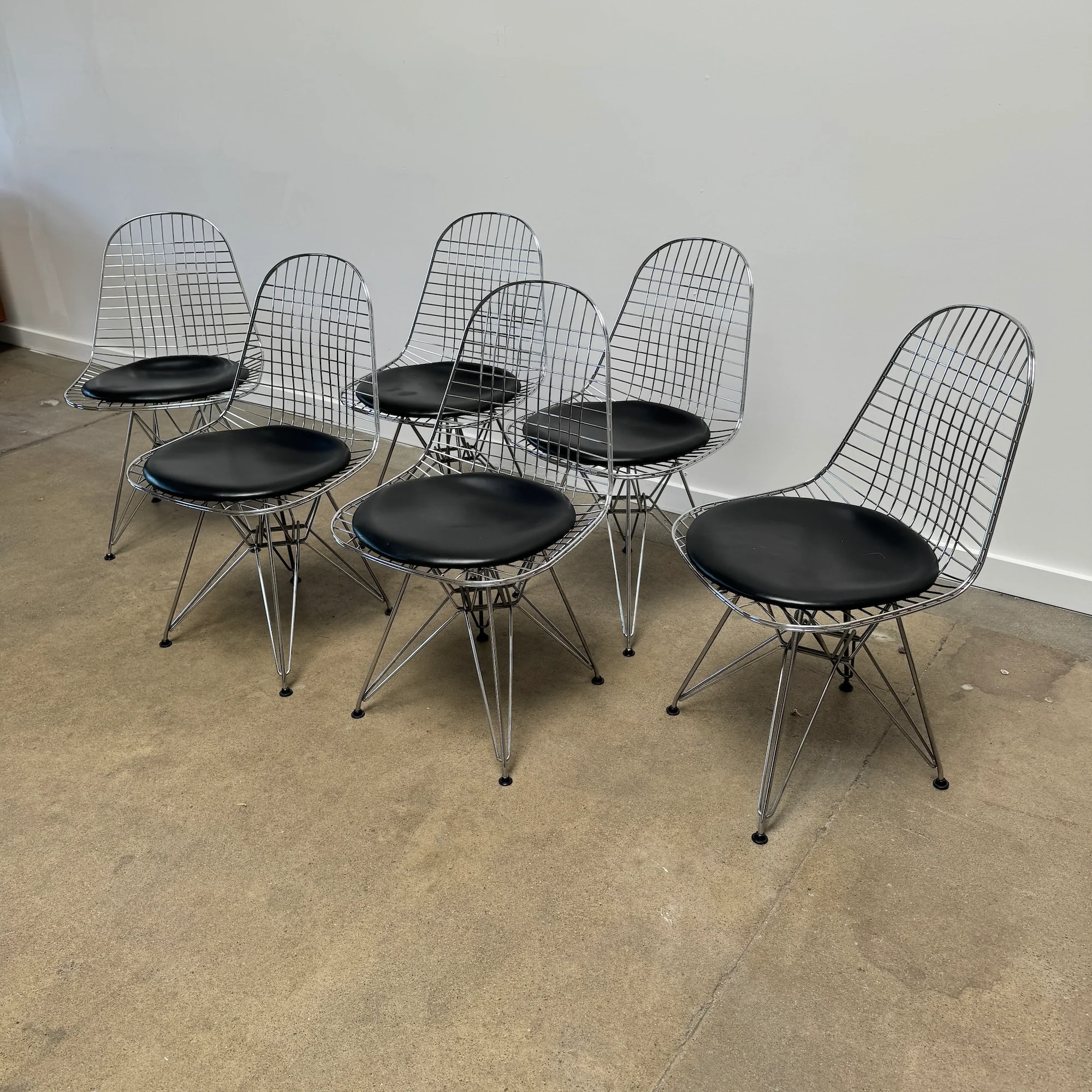 Authentic! Herman Miller Eames set of 6 Wire Dining Chairs - Image 2