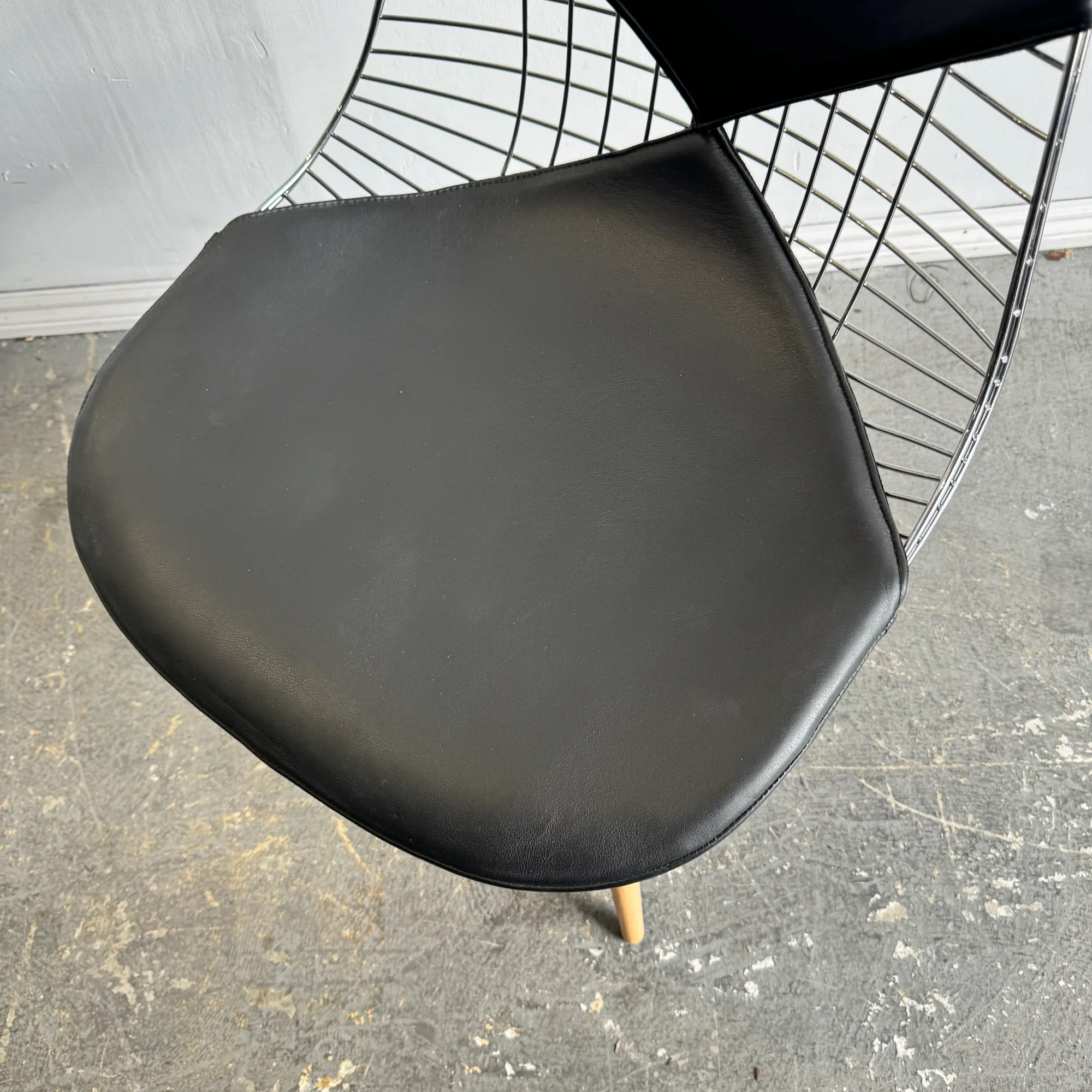 Authentic! Herman Miller Eames Wire Chair, with Bikini - Image 3