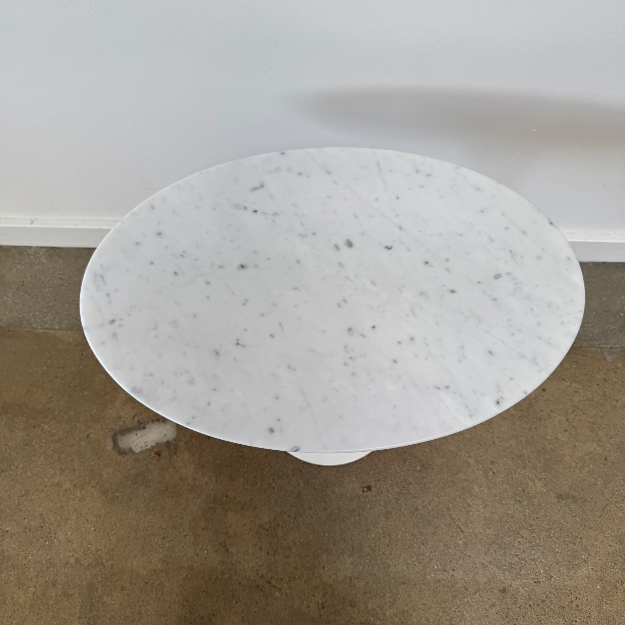 Authentic! Knoll® Saarinen Oval Marble Side Table - Image 3
