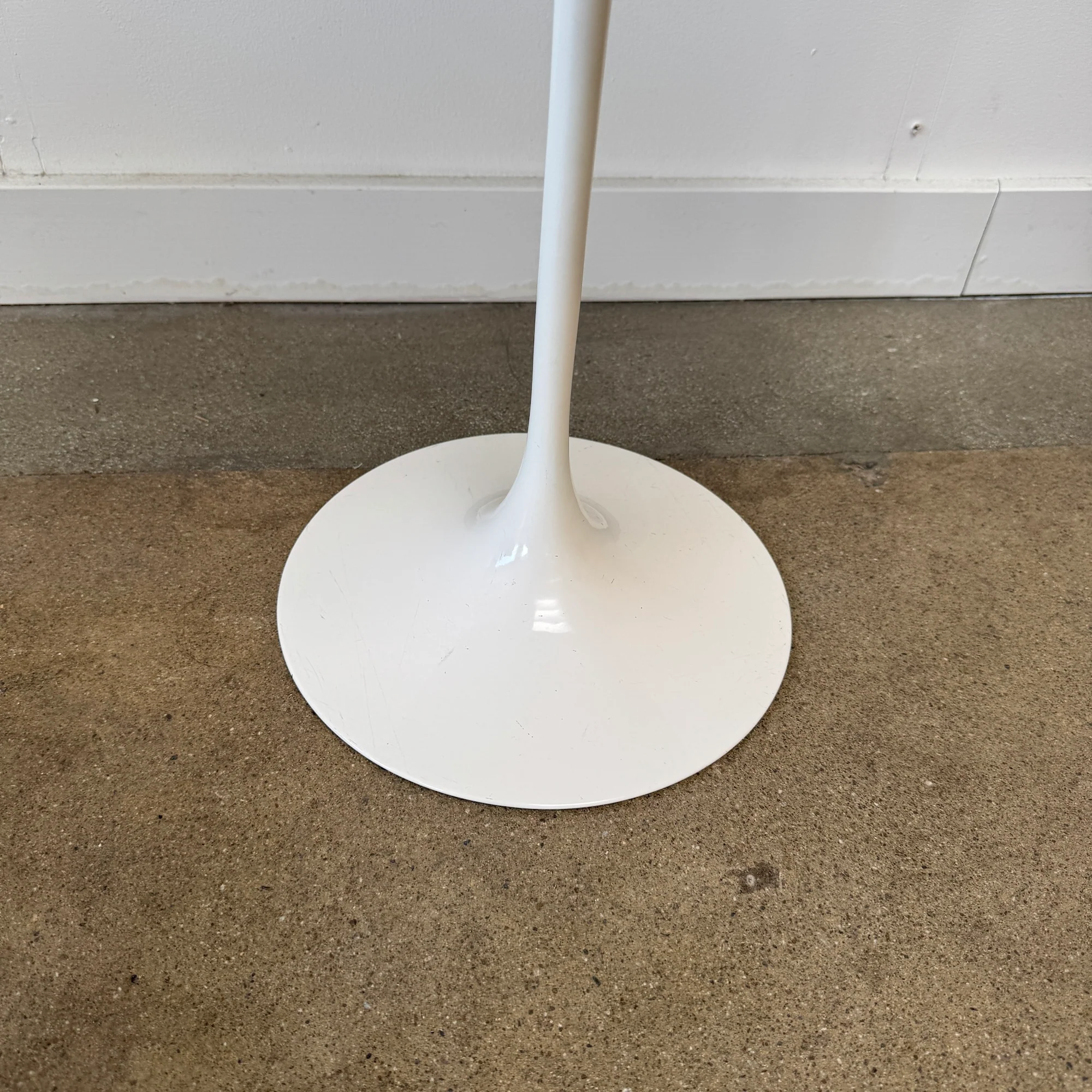 Authentic! Knoll® Saarinen Oval Marble Side Table - Image 4