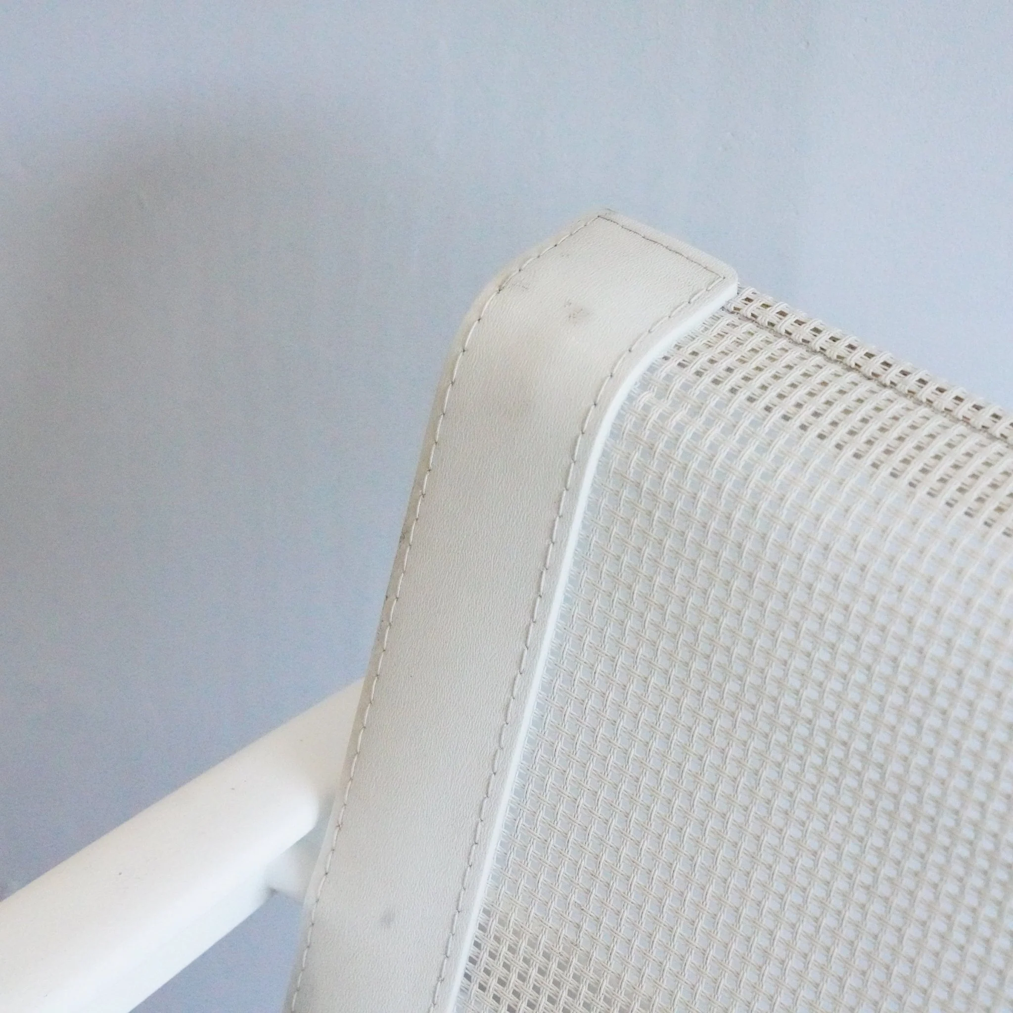 Authentic Knoll 1966 Collection Lounge Chair with Arms by Richard Shultz - Image 5