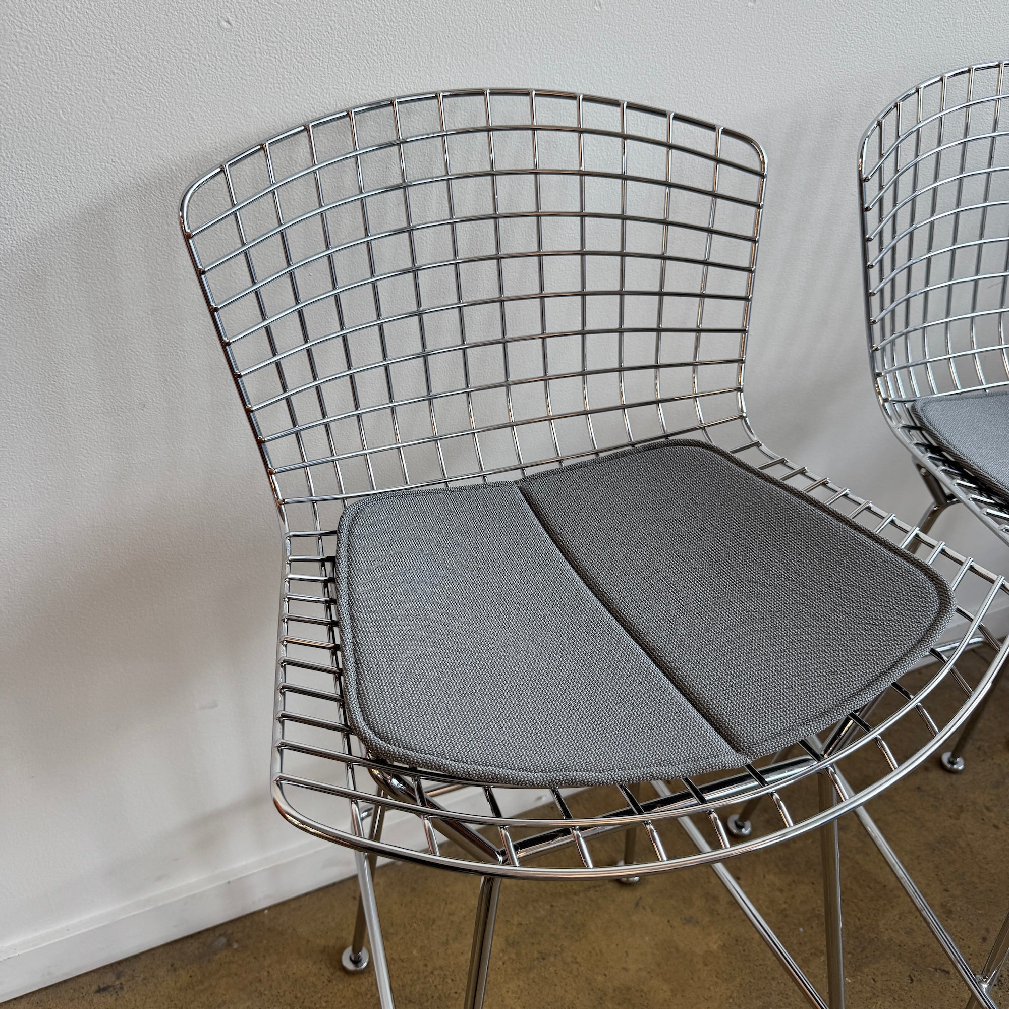 Authentic! Knoll Bertoia set of 3 Bar Stools - Image 6