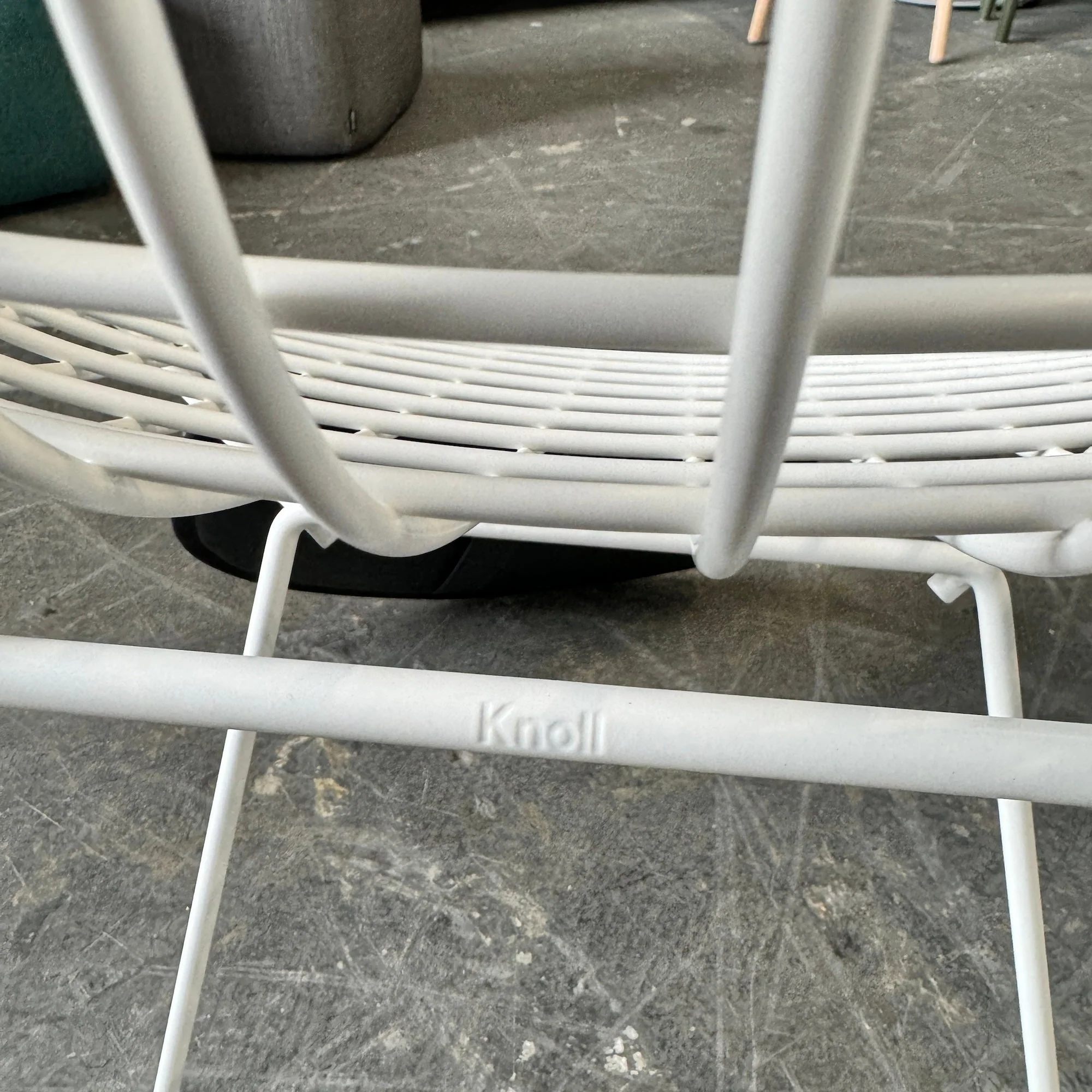 Authentic! Knoll Bertoia Side chairs with leather pad (Set of 6) - Image 12