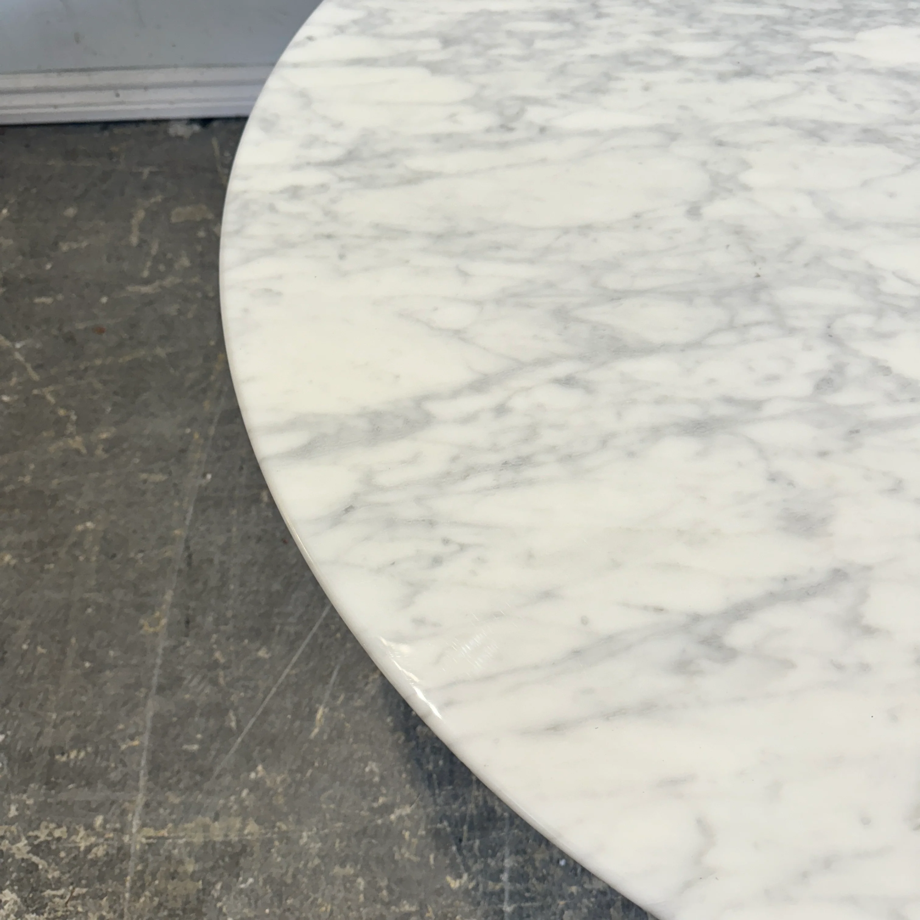 Authentic! Knoll Eero Saarinen round 35" Marble Coffee table - Image 3