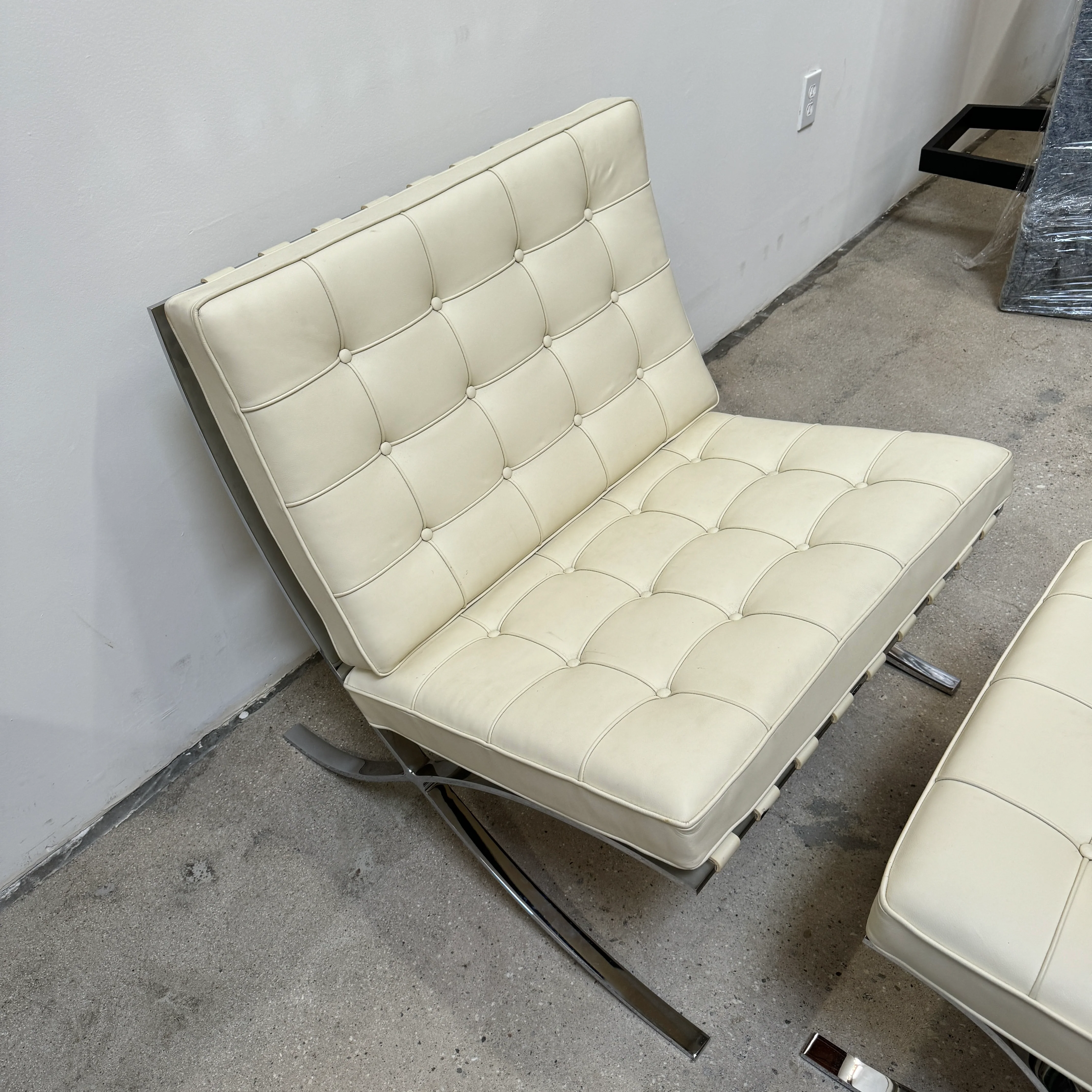 Authentic! Knoll Mies Van Der Rohe iconic Barcelona chair and Ottoman - Image 3