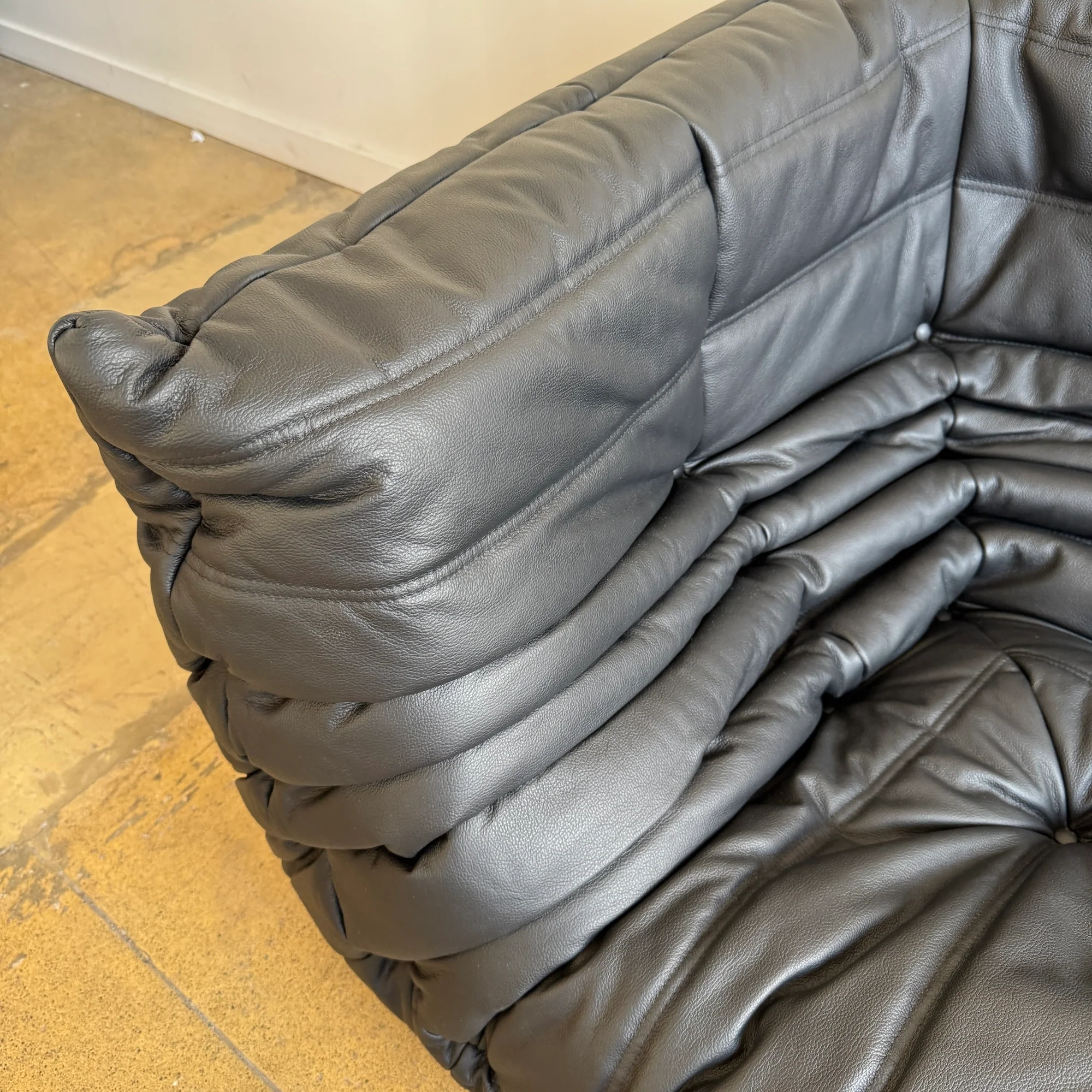 Authentic! Ligne Roset TOGO® Corner Seat - Image 5