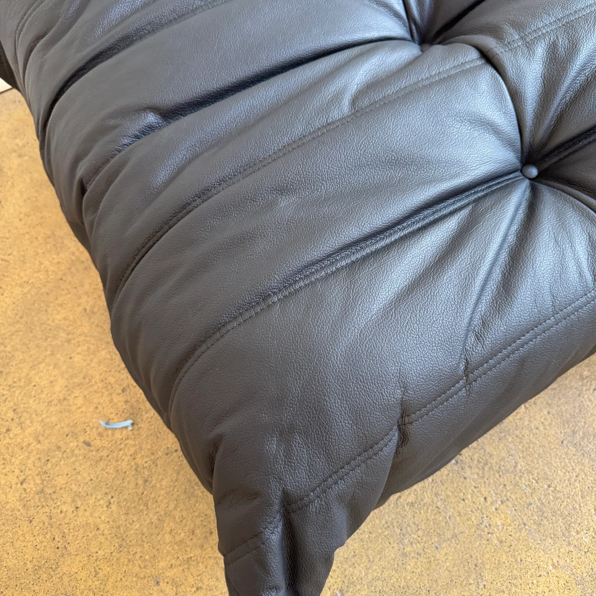 Authentic! Ligne Roset TOGO® Corner Seat - Image 6