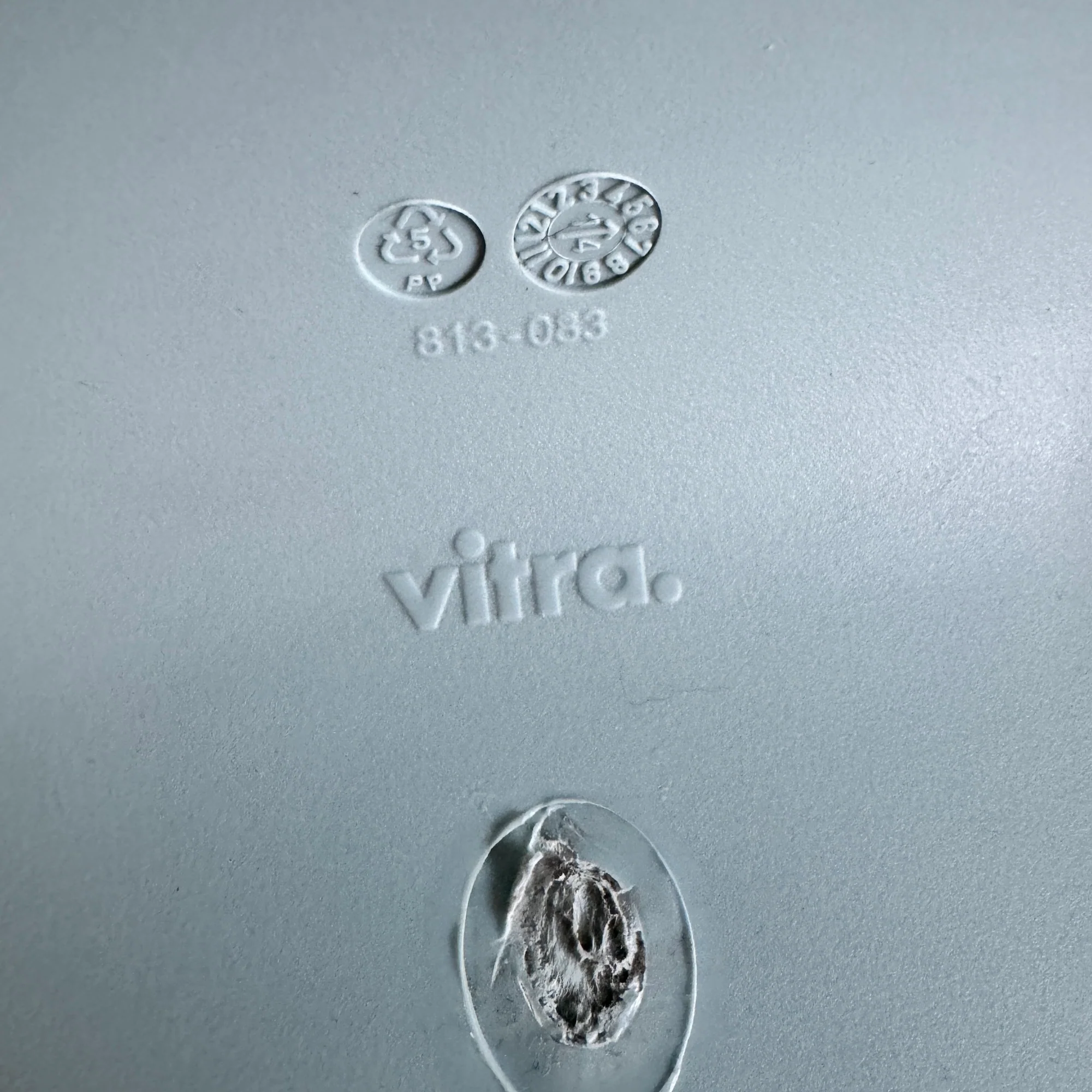 Authentic! Vitra Verner Panton Set of 8 stacking chairs - Image 3