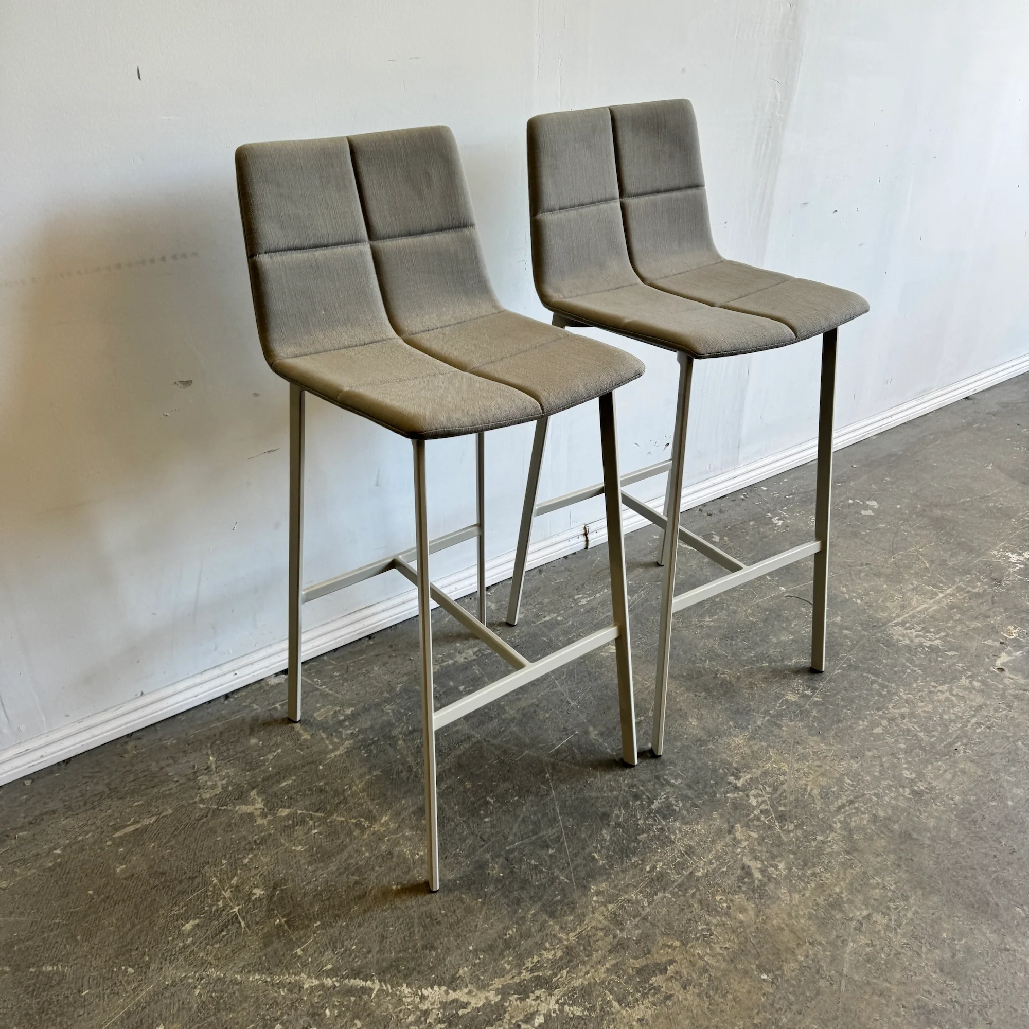 Blu Dot set of 2 Between Us barstools - Image 3