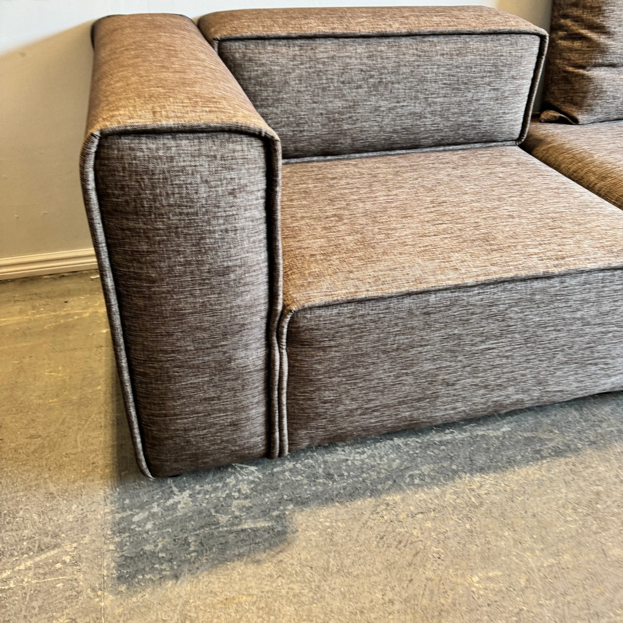 Bo Concept Modular Carmo Sofa with Lounging Unit - Image 4