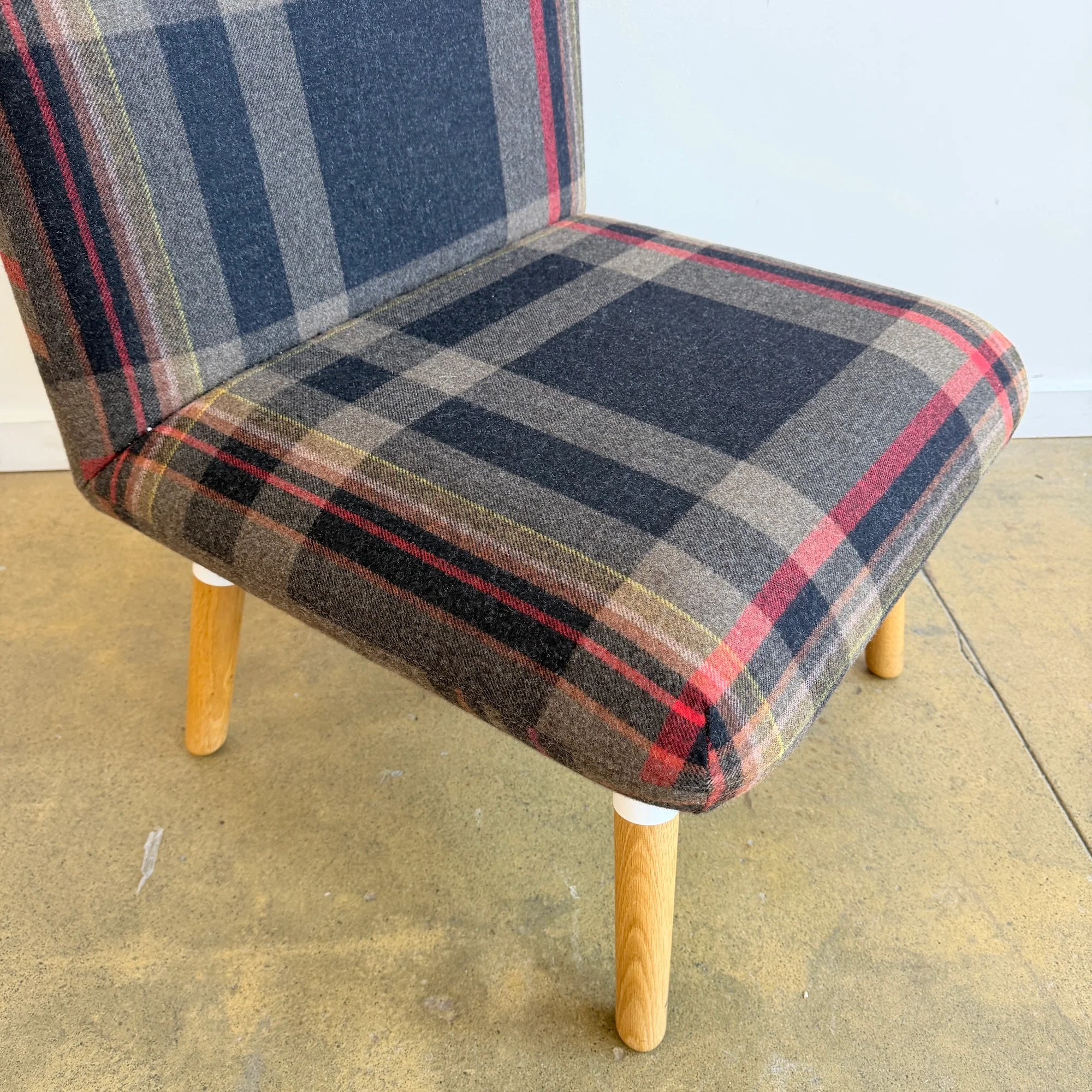 Boss design Plaid lounge chair - Image 3