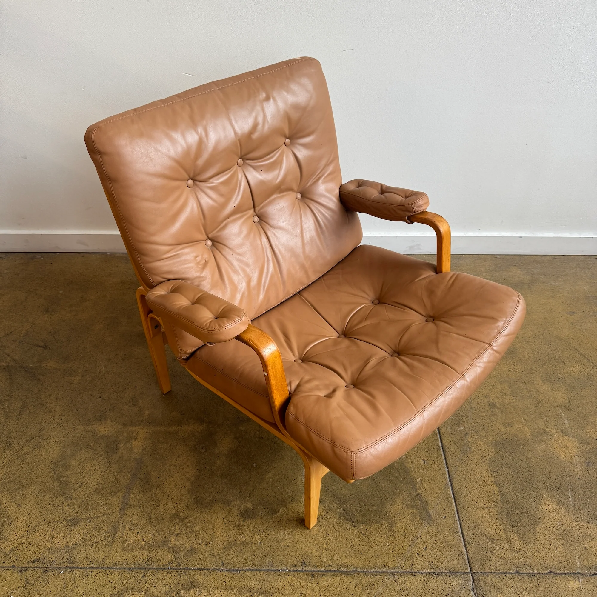 Bruno Mathsson 'Ingrid' Lounge Chair by Dux - Image 10