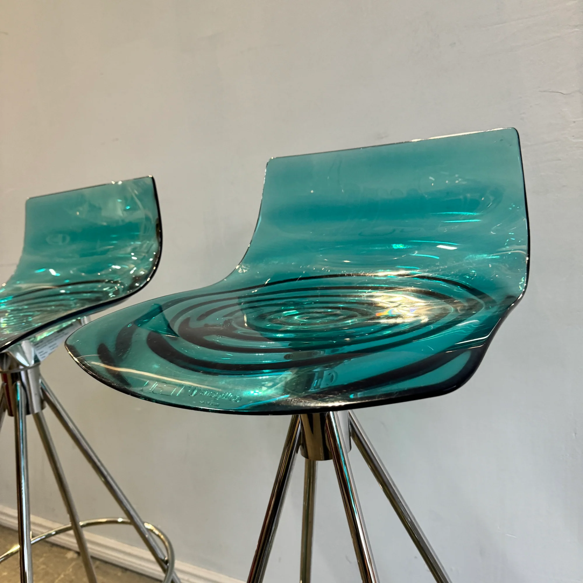 Calligaris L’EAU Set of 3 Barstools - Image 3