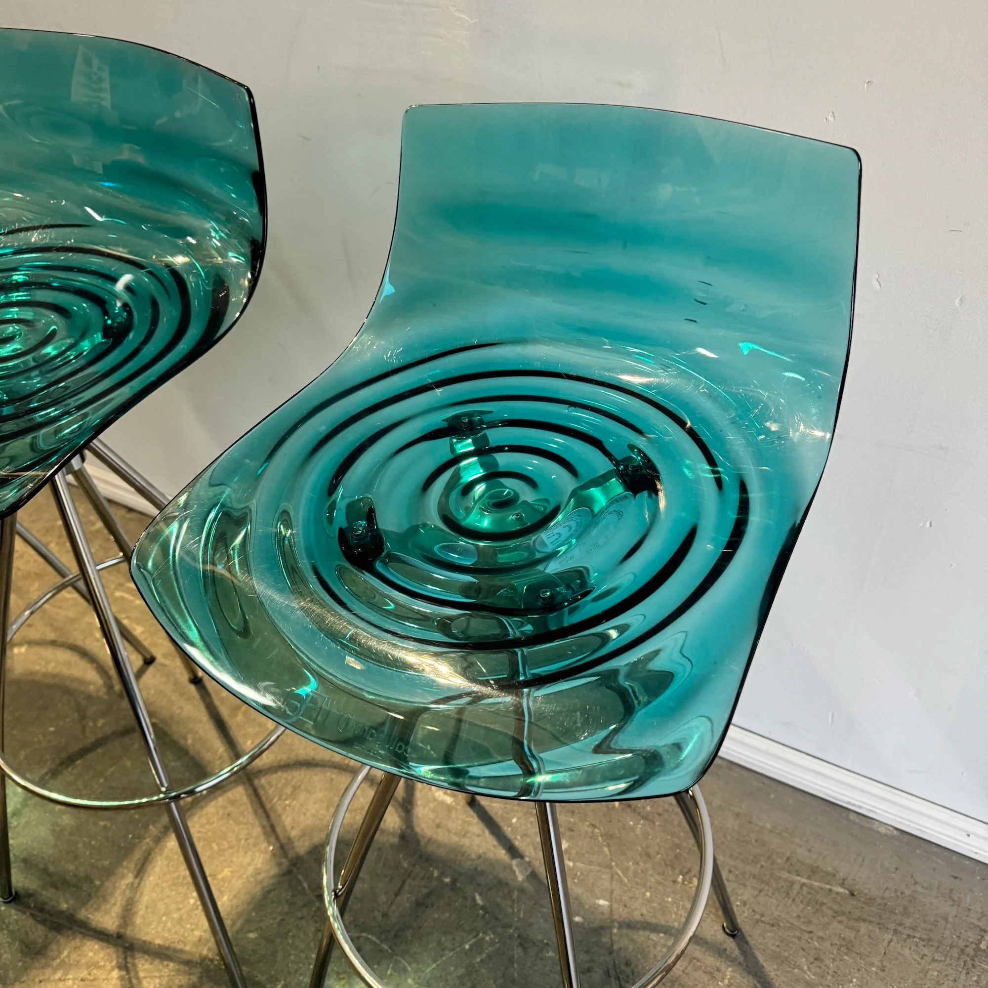 Calligaris L’EAU Set of 3 Barstools - Image 7