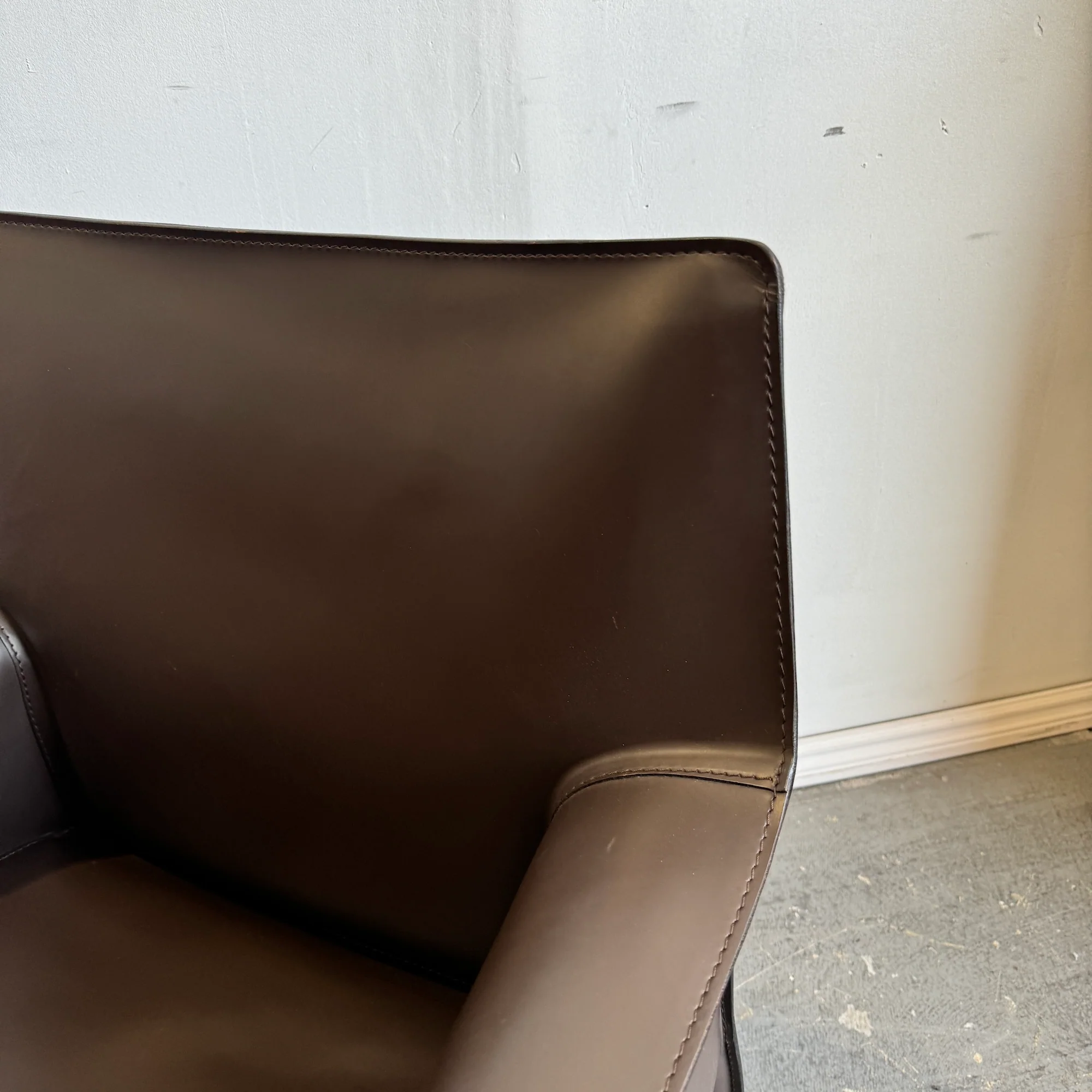Cassina Mario Bellini Cab 414 Leather Arm Chair - Image 4