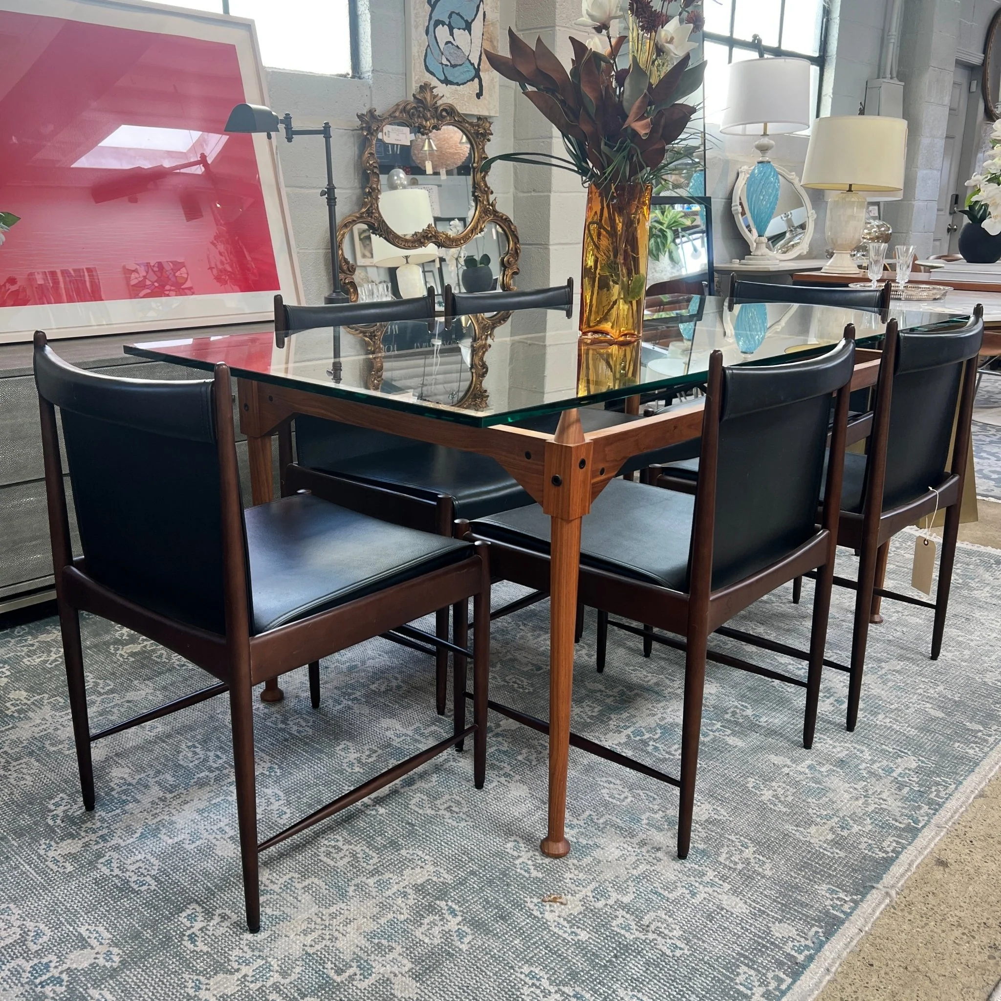Cassina Table and 6 Cantu Sergio Rodrigues leather chairs - Image 6