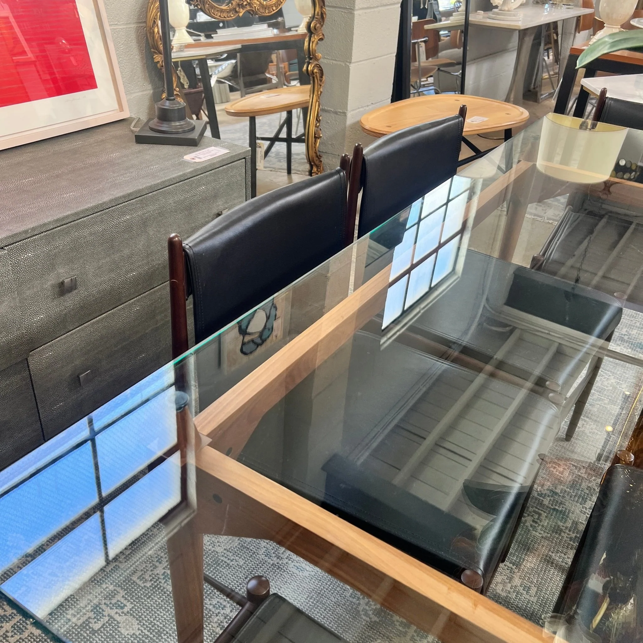 Cassina Table and 6 Cantu Sergio Rodrigues leather chairs - Image 9