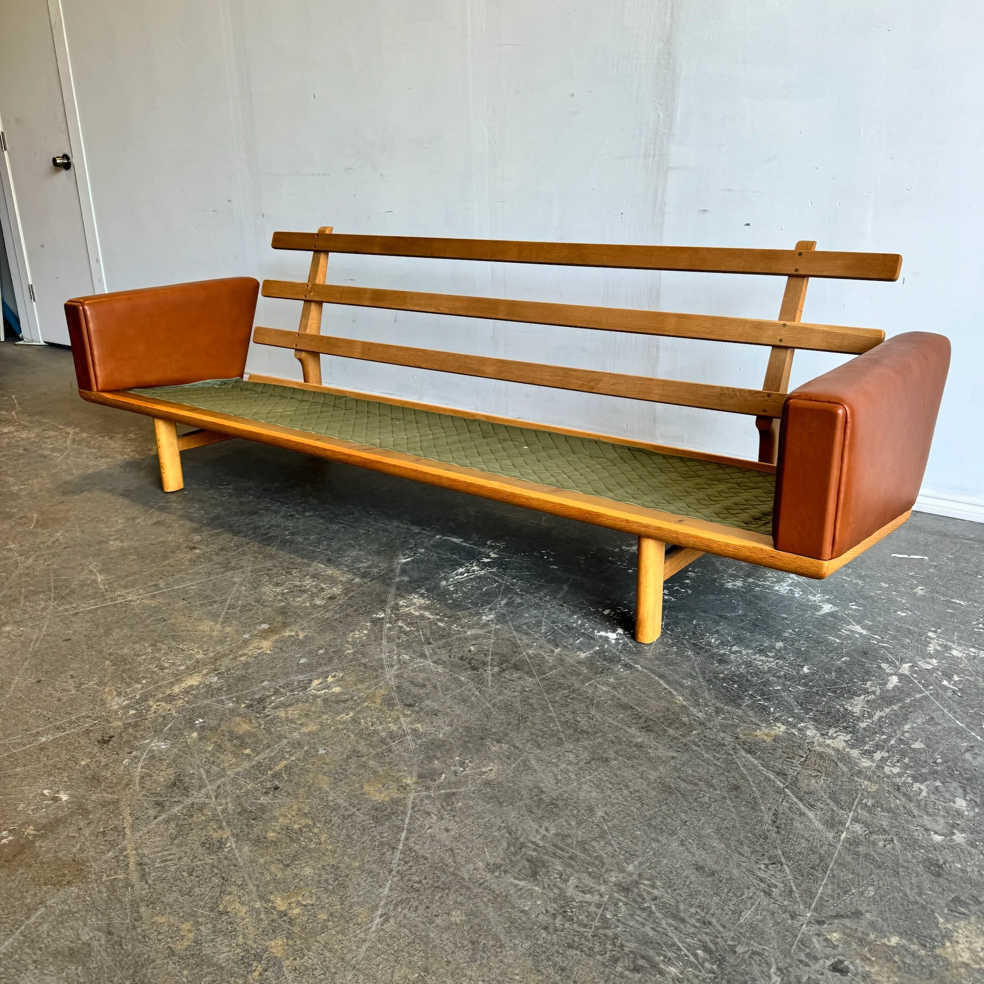 Danish Hans J. Wegner SGE-236 4 Seater Sofa for Getama - Image 4