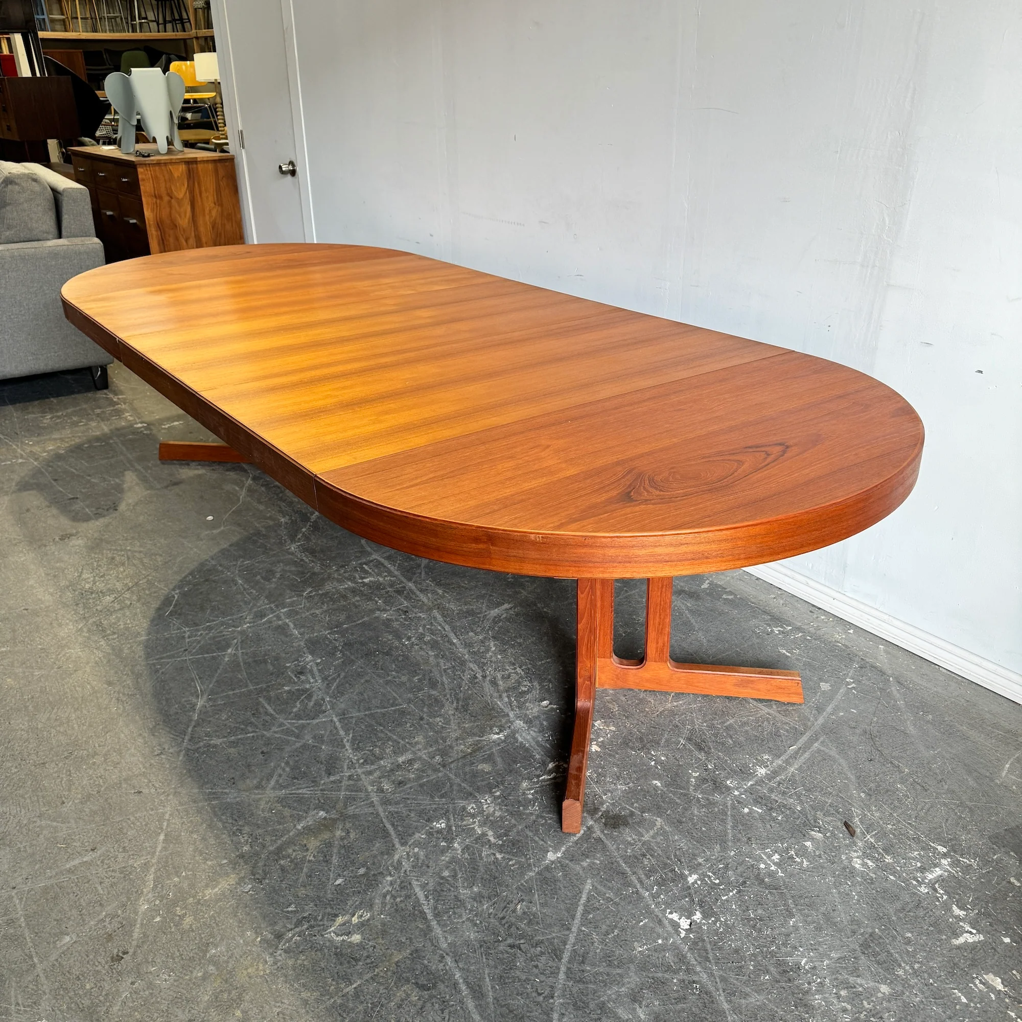Danish Mid Century Danish Teak Round Dining Table with 3 Leaves - Image 2