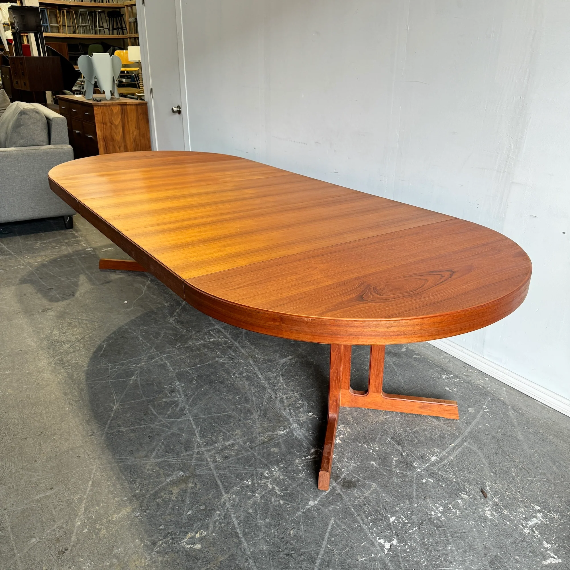 Danish Mid Century Danish Teak Round Dining Table with 3 Leaves - Image 6