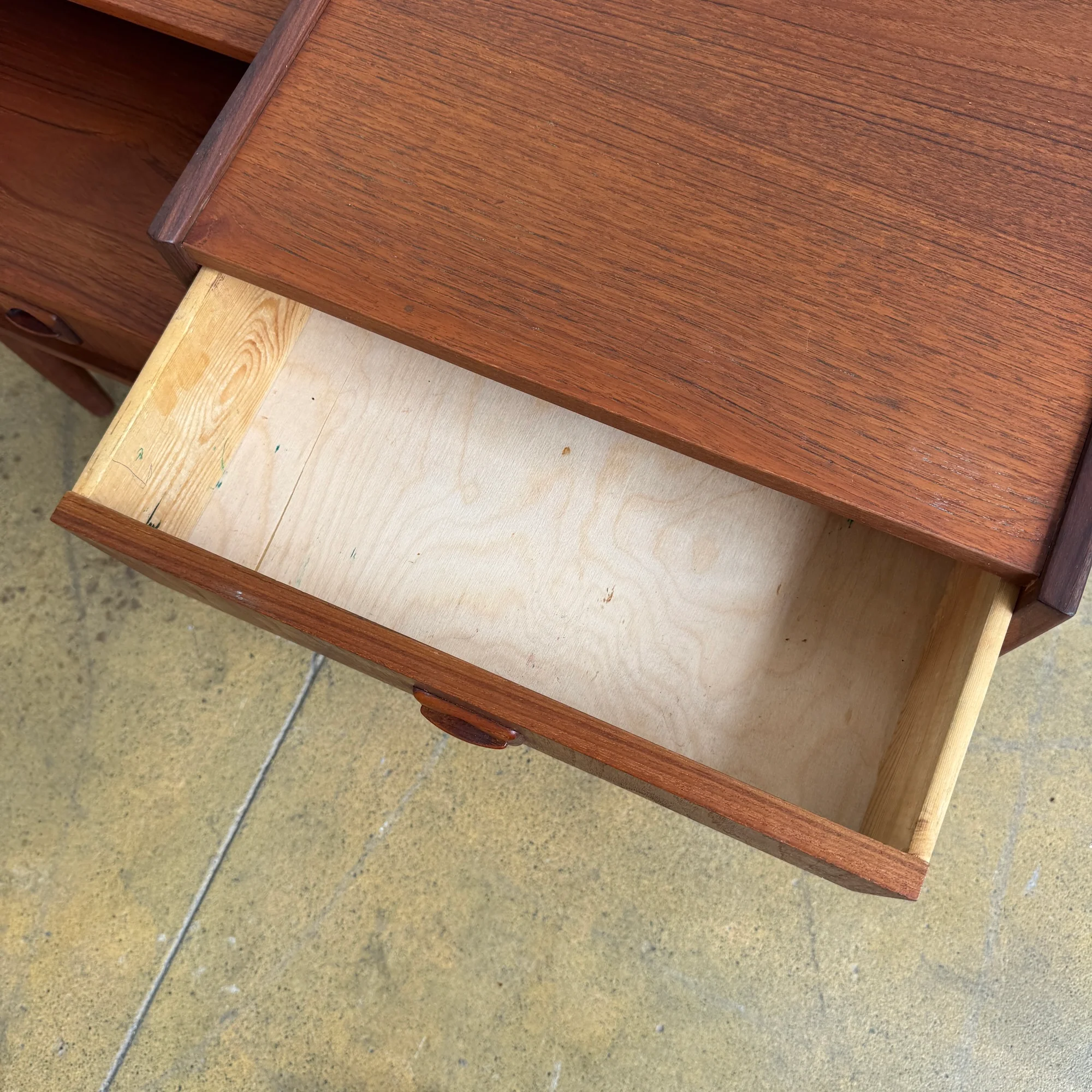 Danish Modern Teak Entryway Table "6309" - Image 5