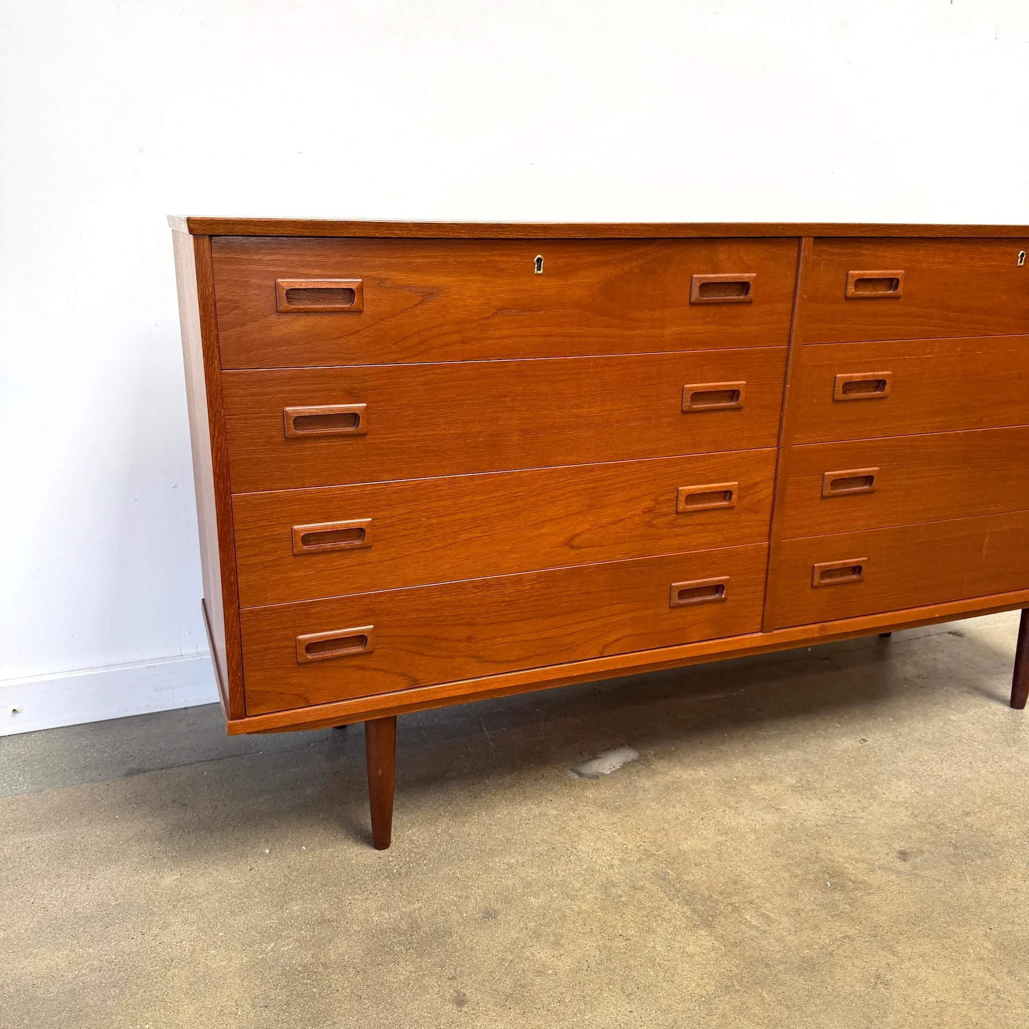 Danish Modern 8 Drawer Low Teak Dresser - Image 7