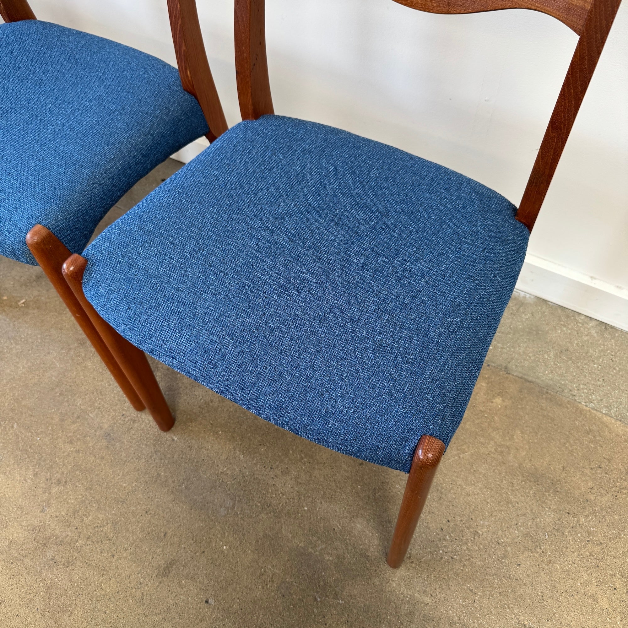 Danish Modern Arne Wahl set of 4 Teak chairs for Glyngøre - Image 5
