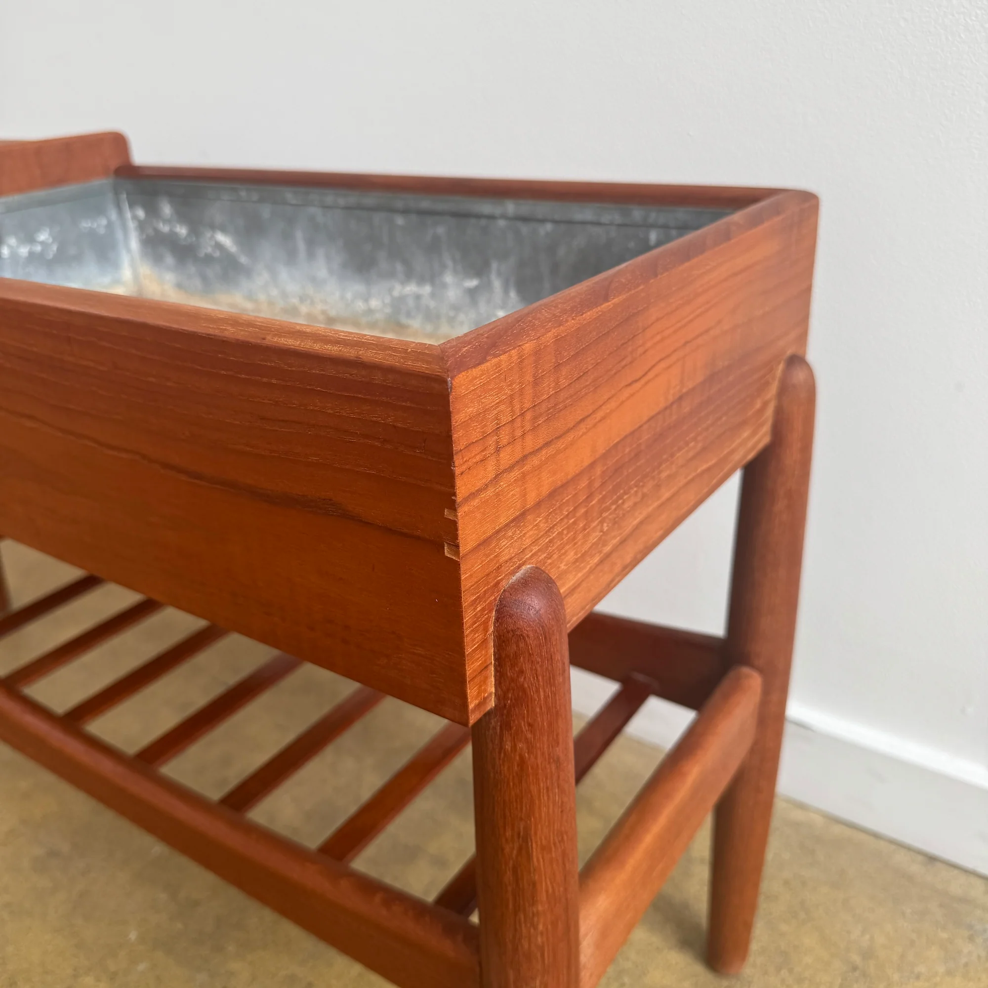 Danish Modern Arne Wahl Teak Planter - Image 7