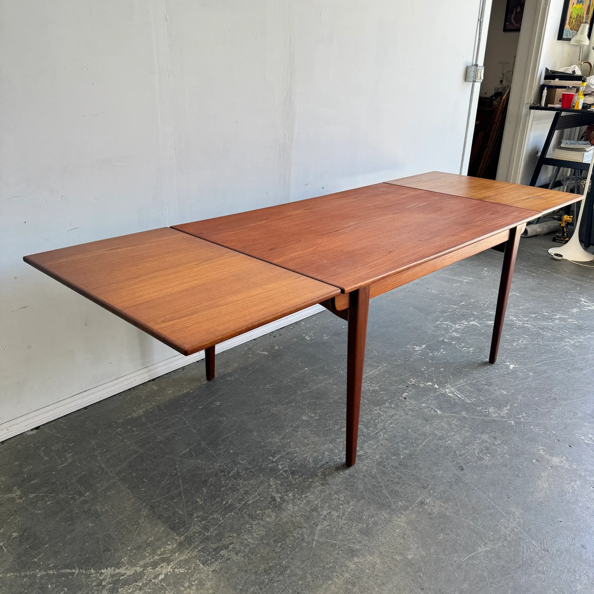 Danish Modern AT-312 Teak Expandable Table by Hans J. Wegner for Andreas Tuck - Image 3