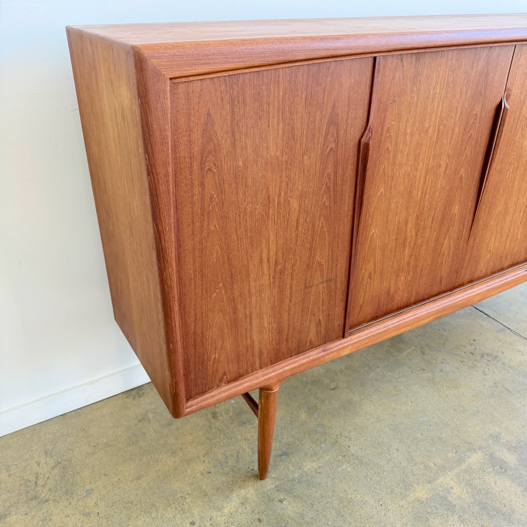 Danish Modern Axel Christensen Large Teak Sideboard by Aco Møbler - Image 4