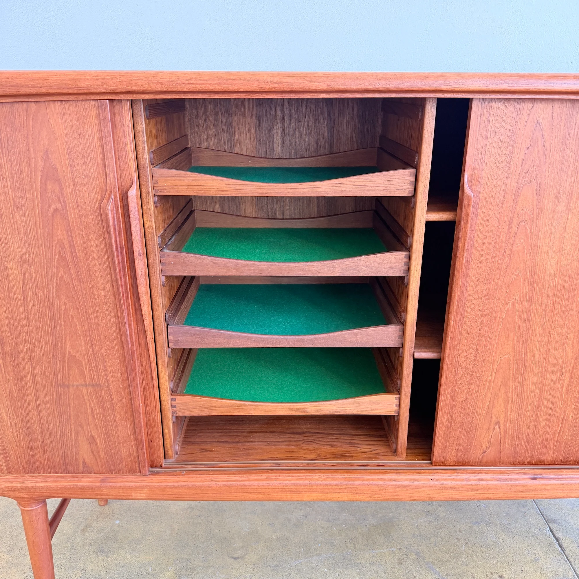 Danish Modern Axel Christensen Large Teak Sideboard by Aco Møbler - Image 5