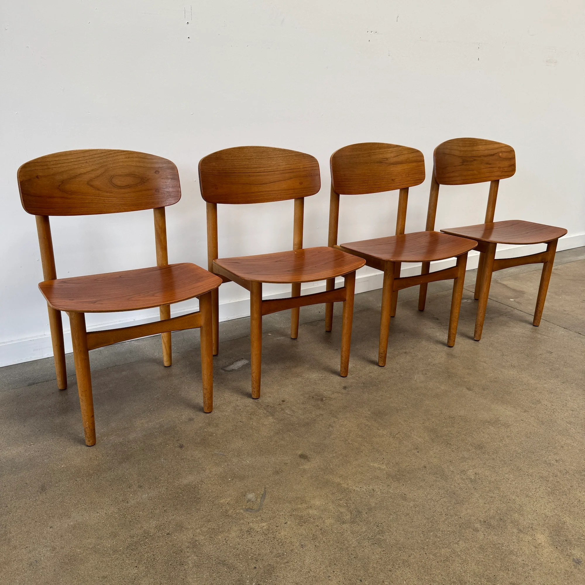 Danish Modern Børge Mogensen Model 122 Dining Chairs for Søborg Møbelfabrik - Image 3