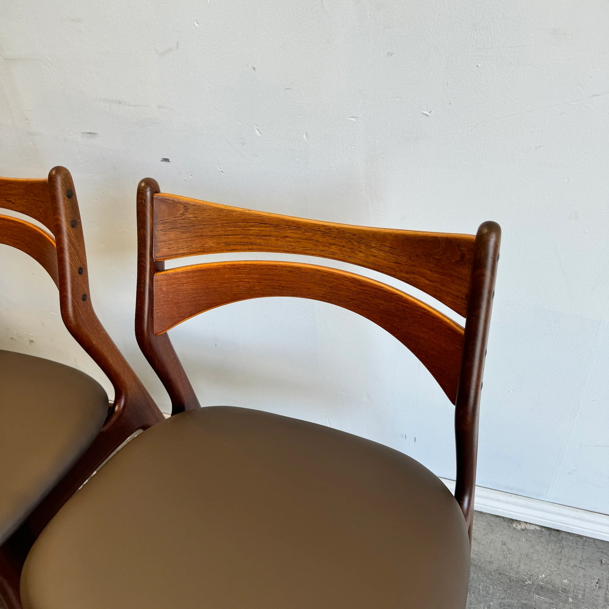 Danish Modern Erik Buch Set of 4 Model 310 Teak dining chairs - Image 6