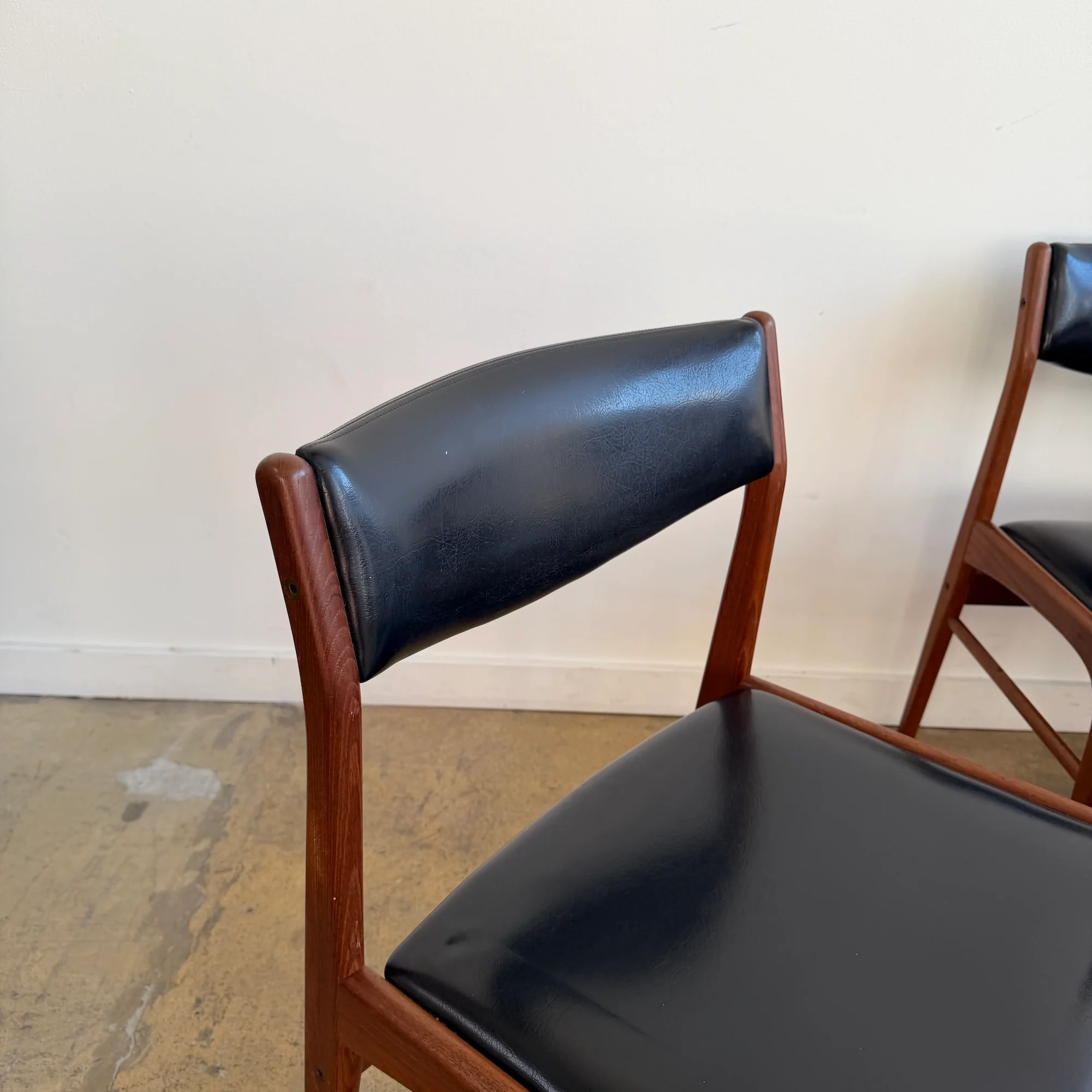 Danish Modern Erik Buch teak dining chairs - Set of 6 - Image 4
