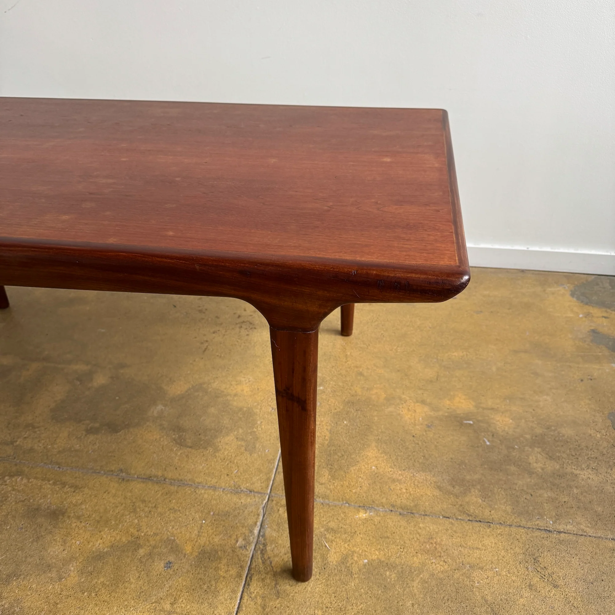 Danish Modern Expandable Dining Table by Johannes Andersen for Uldum Møbelfabrik - Image 3
