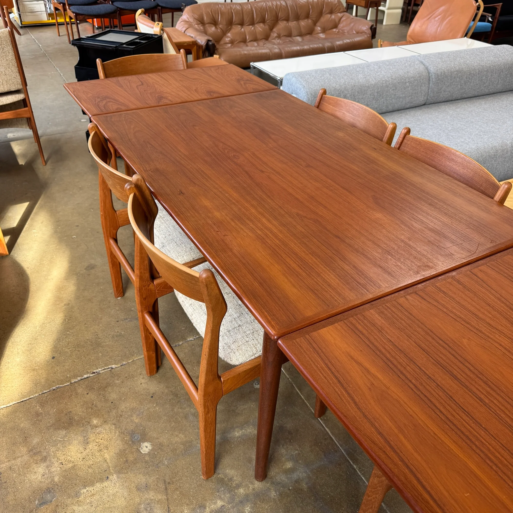 Danish Modern Expandable Teak Dining Table - Image 6
