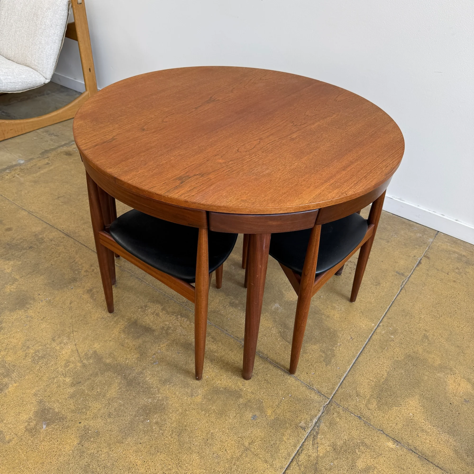 Danish Modern Hans Olsen for Frem Røjle "Roundette" Dining Table + 4 Chairs - Image 6