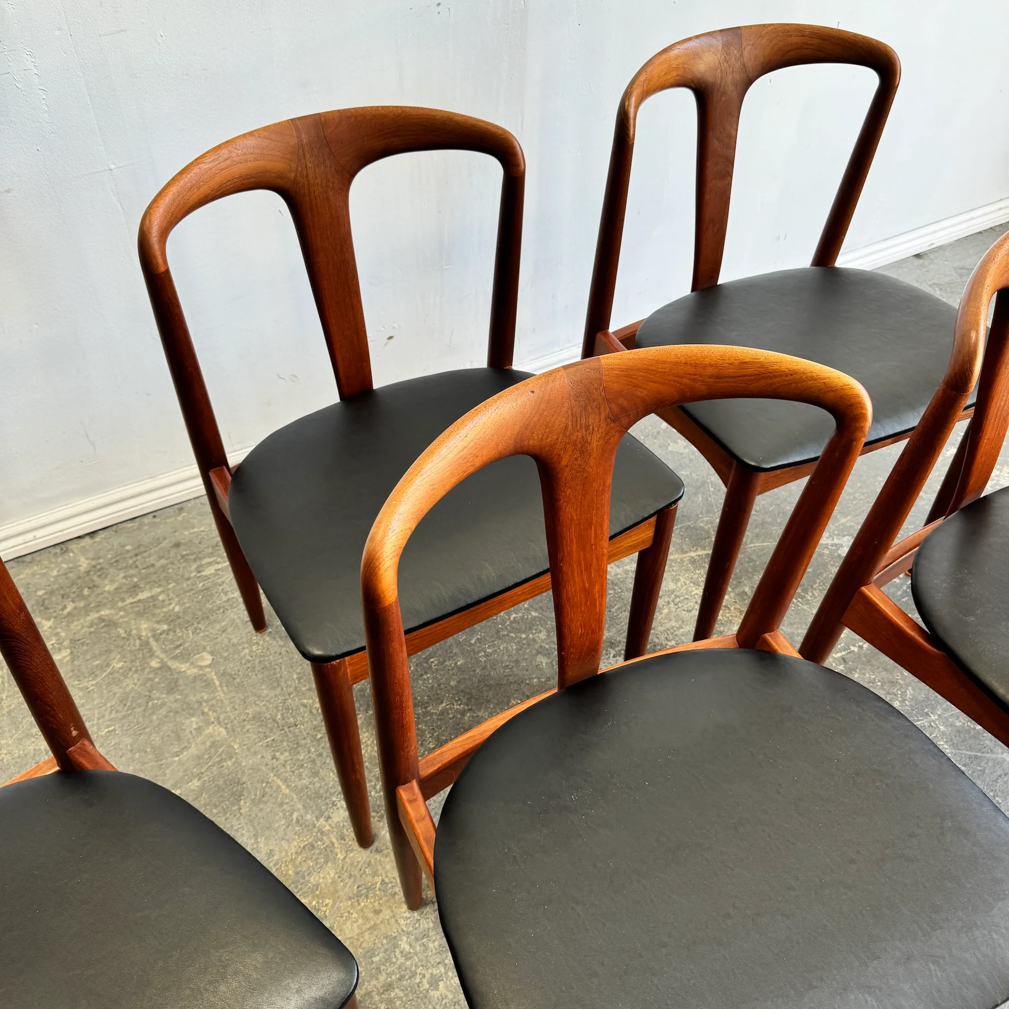 Danish Modern Johannes Andersen for Uldum Teak Set of 6Juliane Chairs - Image 6