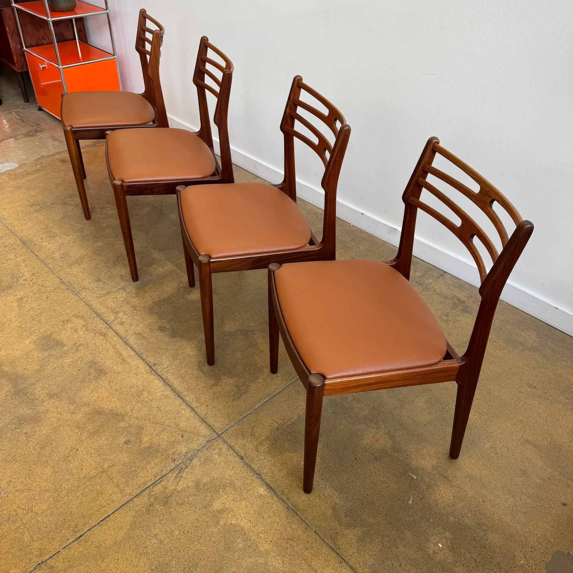 Danish Modern Johannes Andersen Set of 4 Dining Chairs by Uldum Møbelfabrik - Image 4