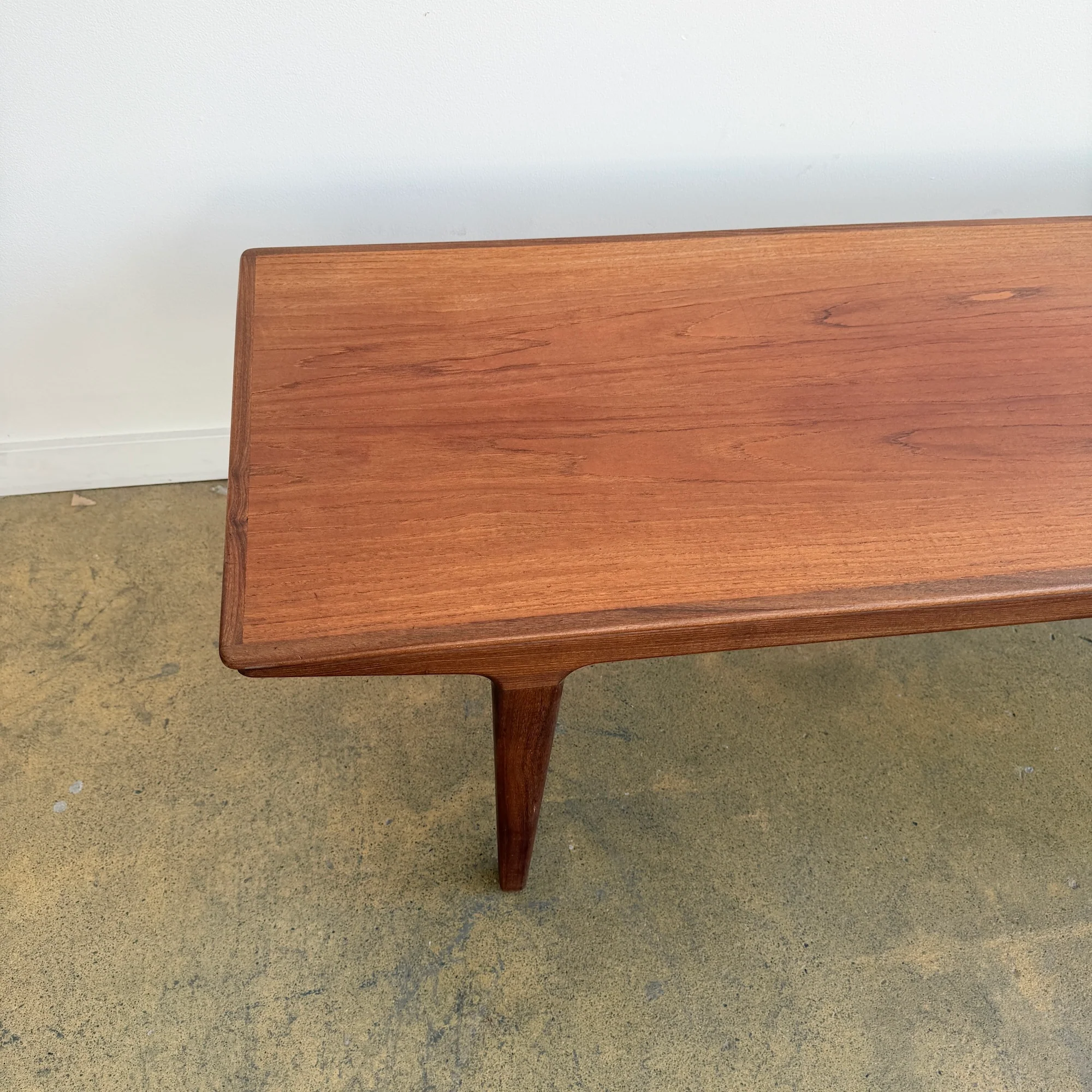Danish Modern Johannes Andersen Teakwood Expandable "Coffee Table" - Image 6
